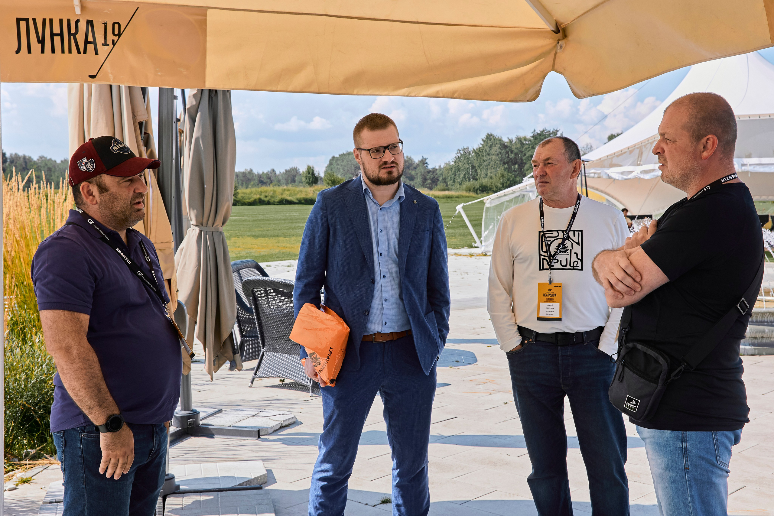 Презентация спец. техники Shantui. Фотограф Александра Иванова