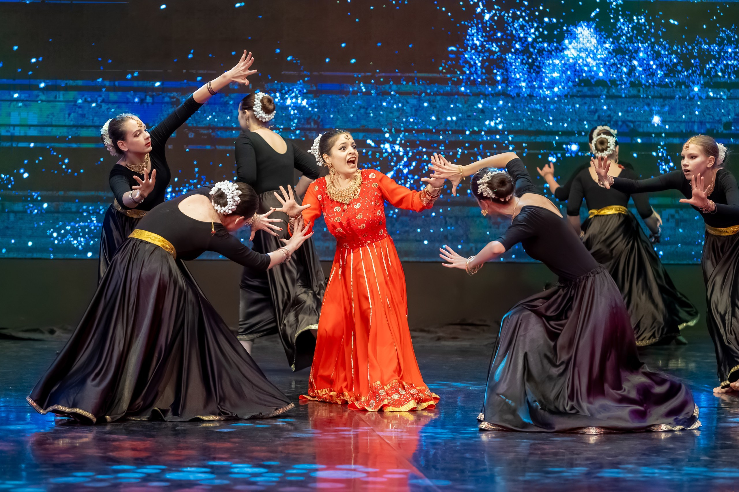 Вечер индийской культуры. Марк Шишкин — репортажный фотограф в Воронеже и России