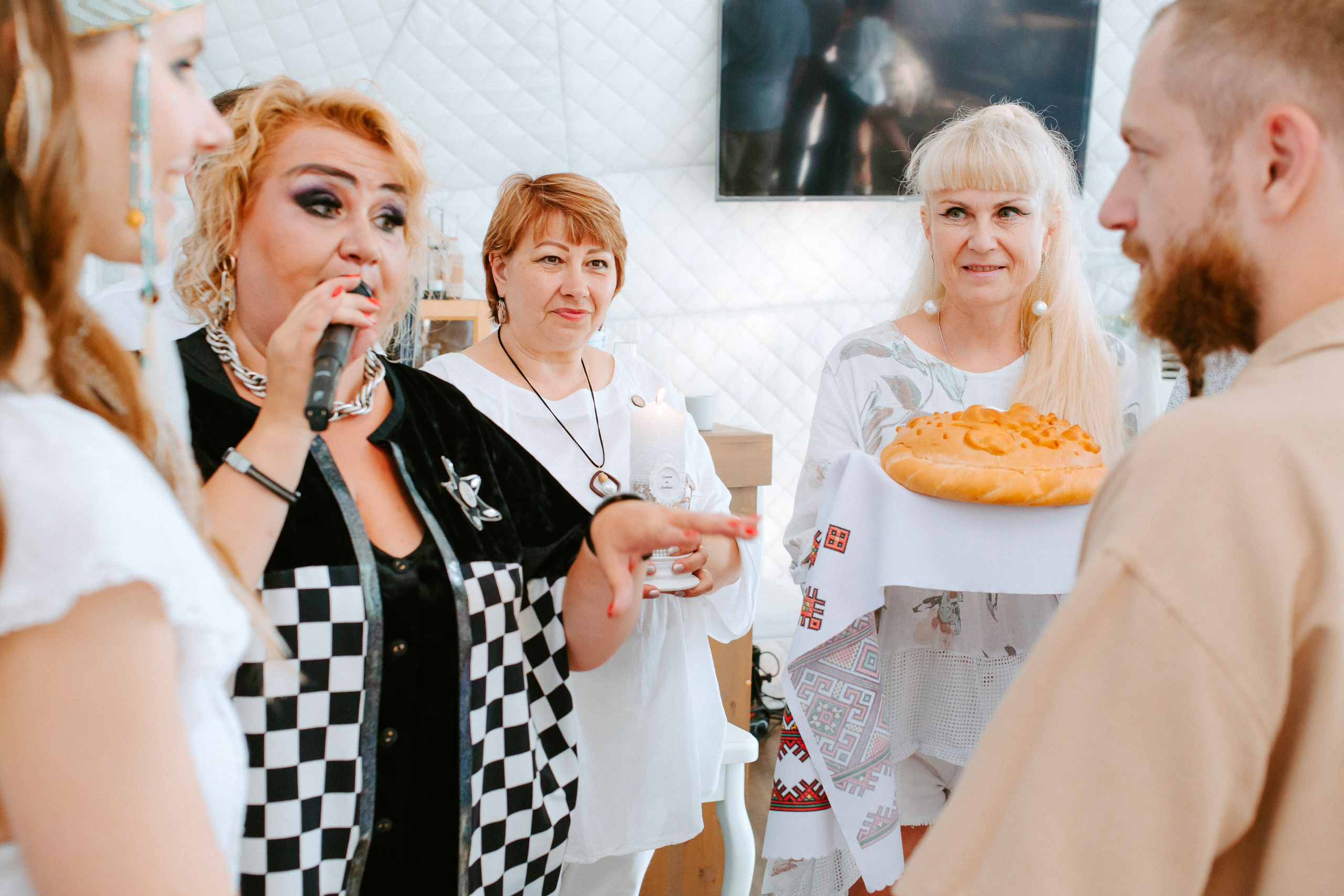 Выездная регистрация и свадебный банкет. Евгения и Илья. Фотограф в Челябинске Ополихина Анна