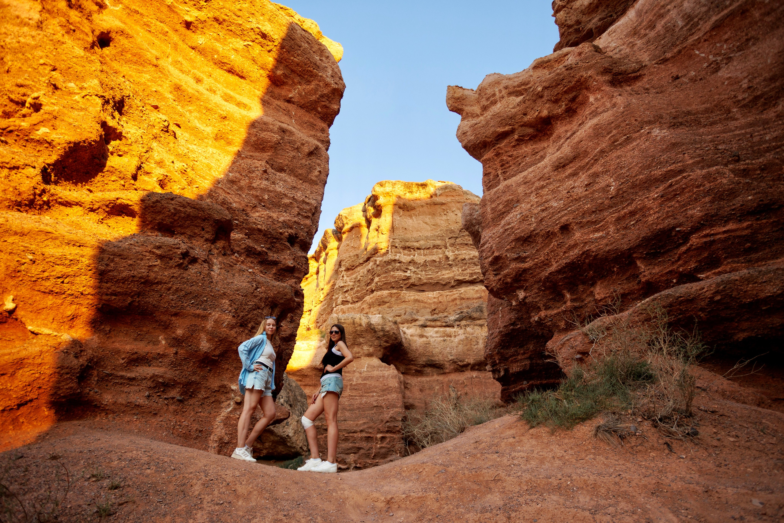 Чарынский и Чёрный каньоны, озера Кольсай и Кайинды. Экскурсии и туры по Алматы