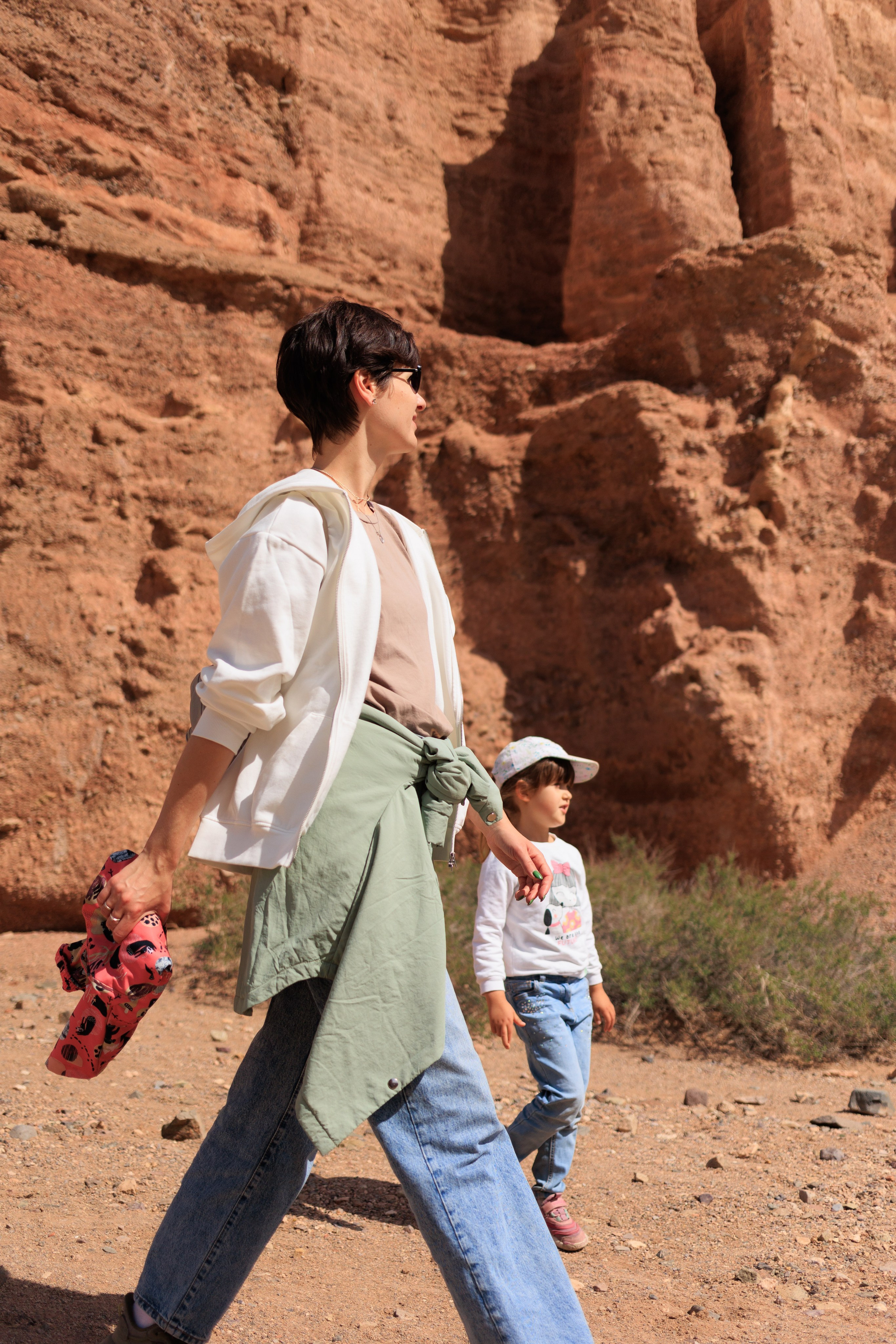 Семейная фото экскурсия. Экскурсии и туры по Алматы