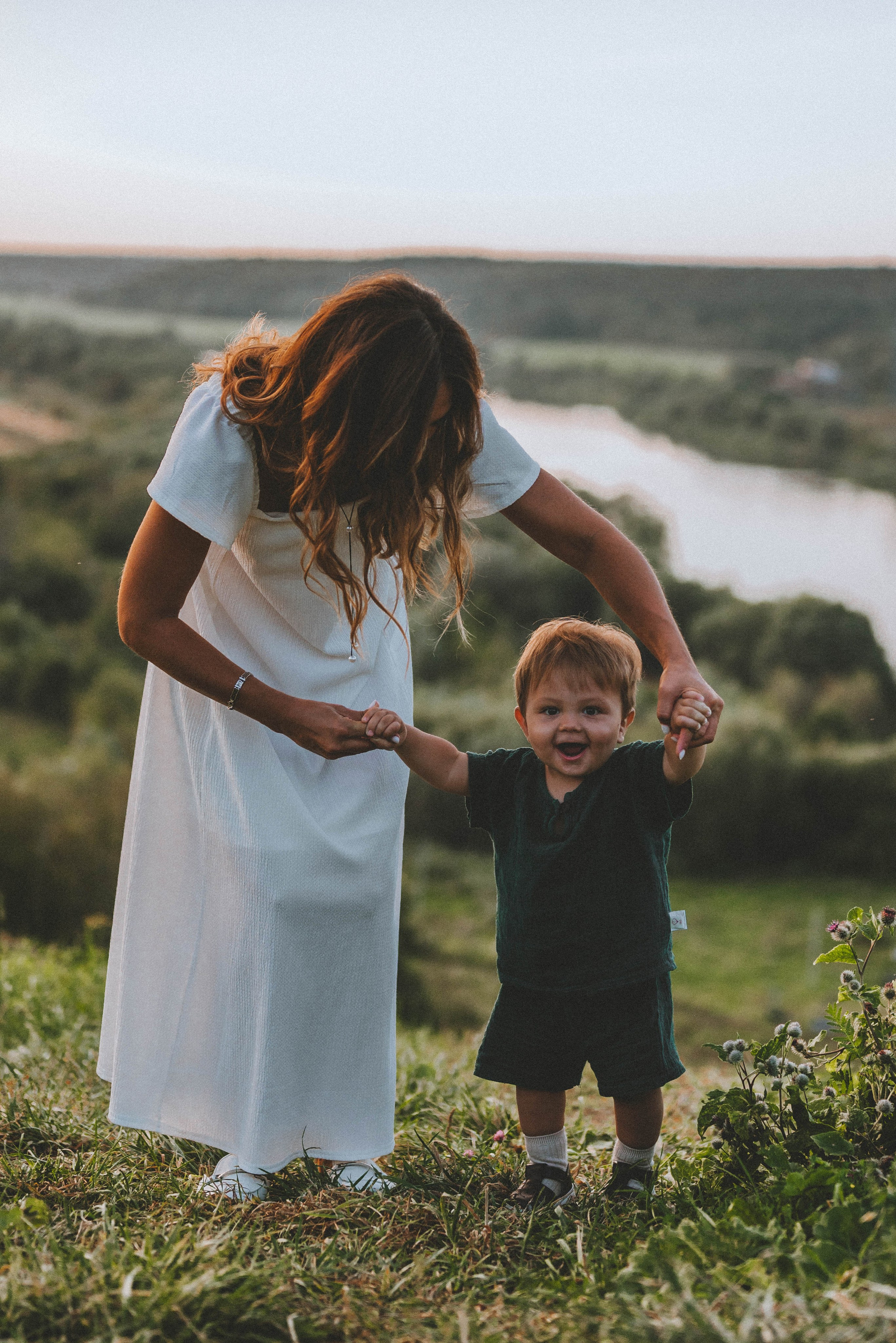 Лев с родителями на закате. Фотограф Кристина Пархоменко