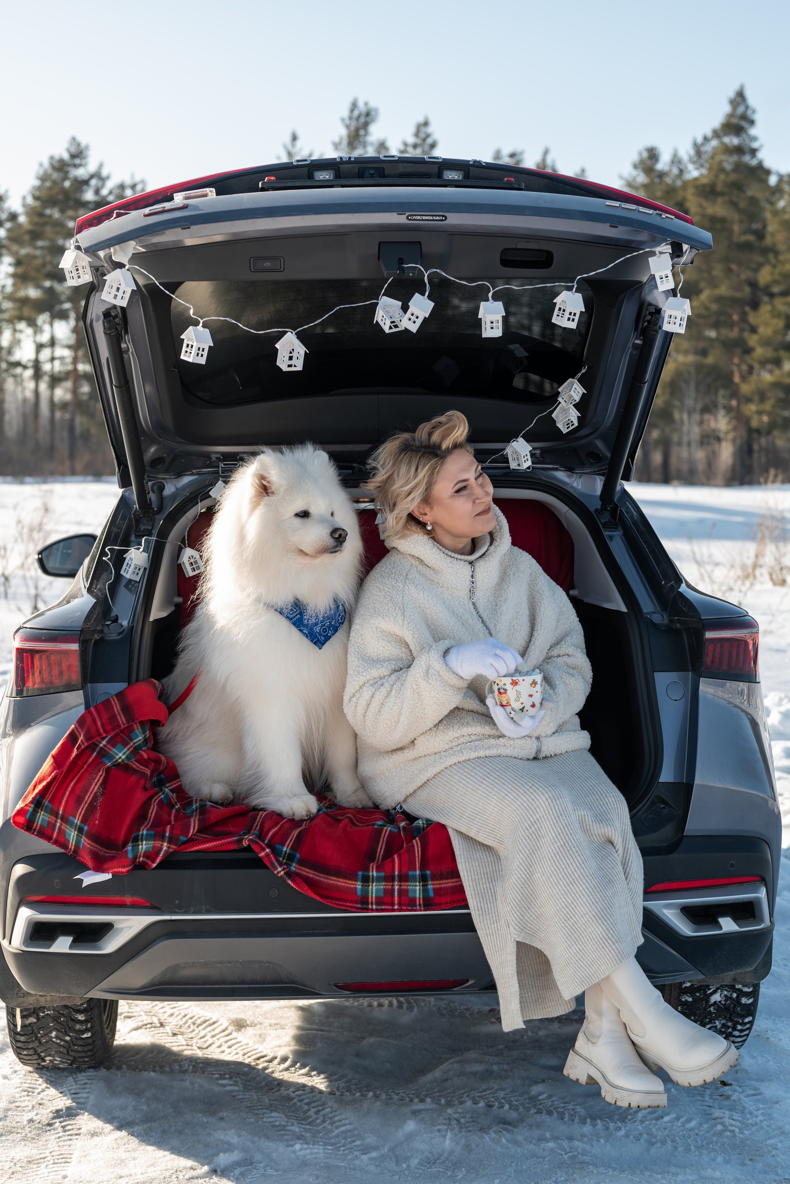 Фотопроект с Платоном и машиной на улице. Фотограф в городе Салават