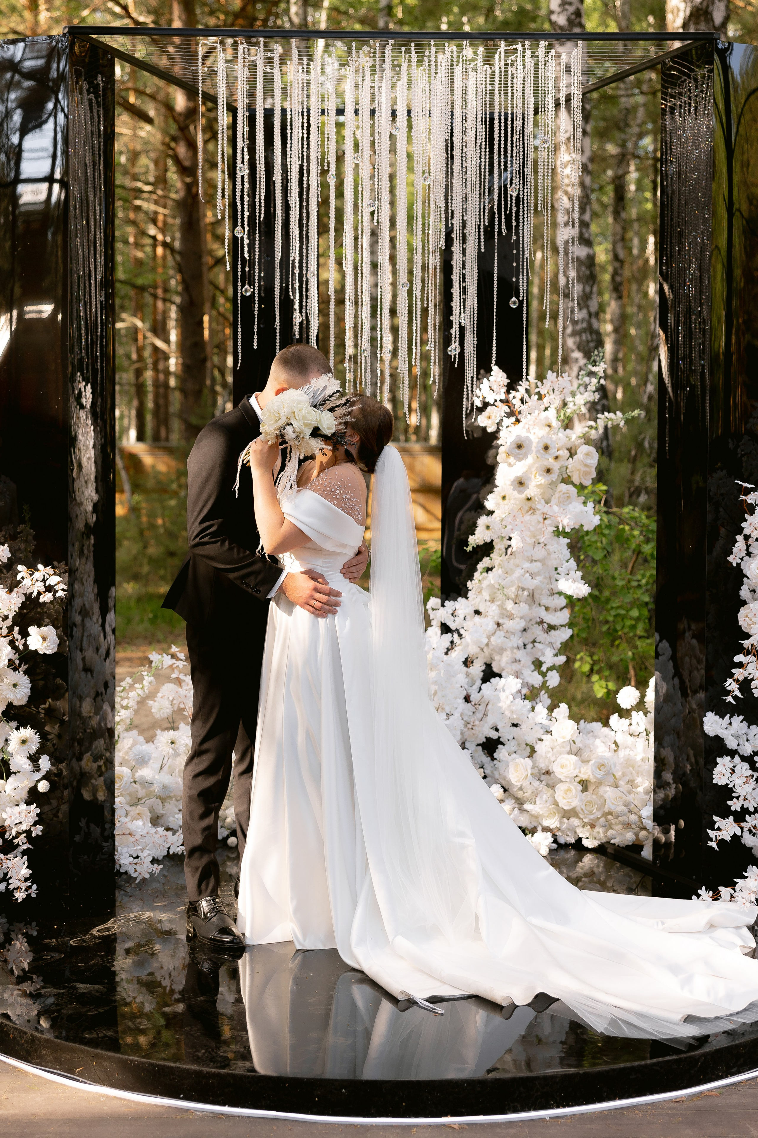 Black and white wedding. Организация свадеб тюмень