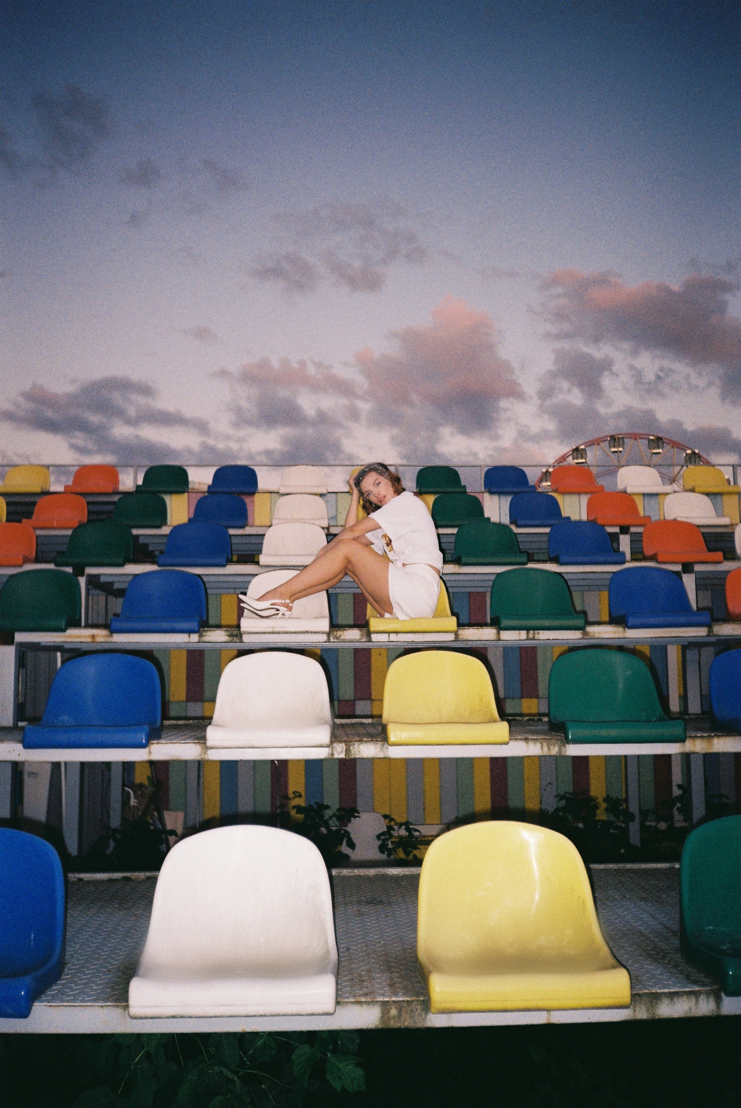 10 лет. Главная