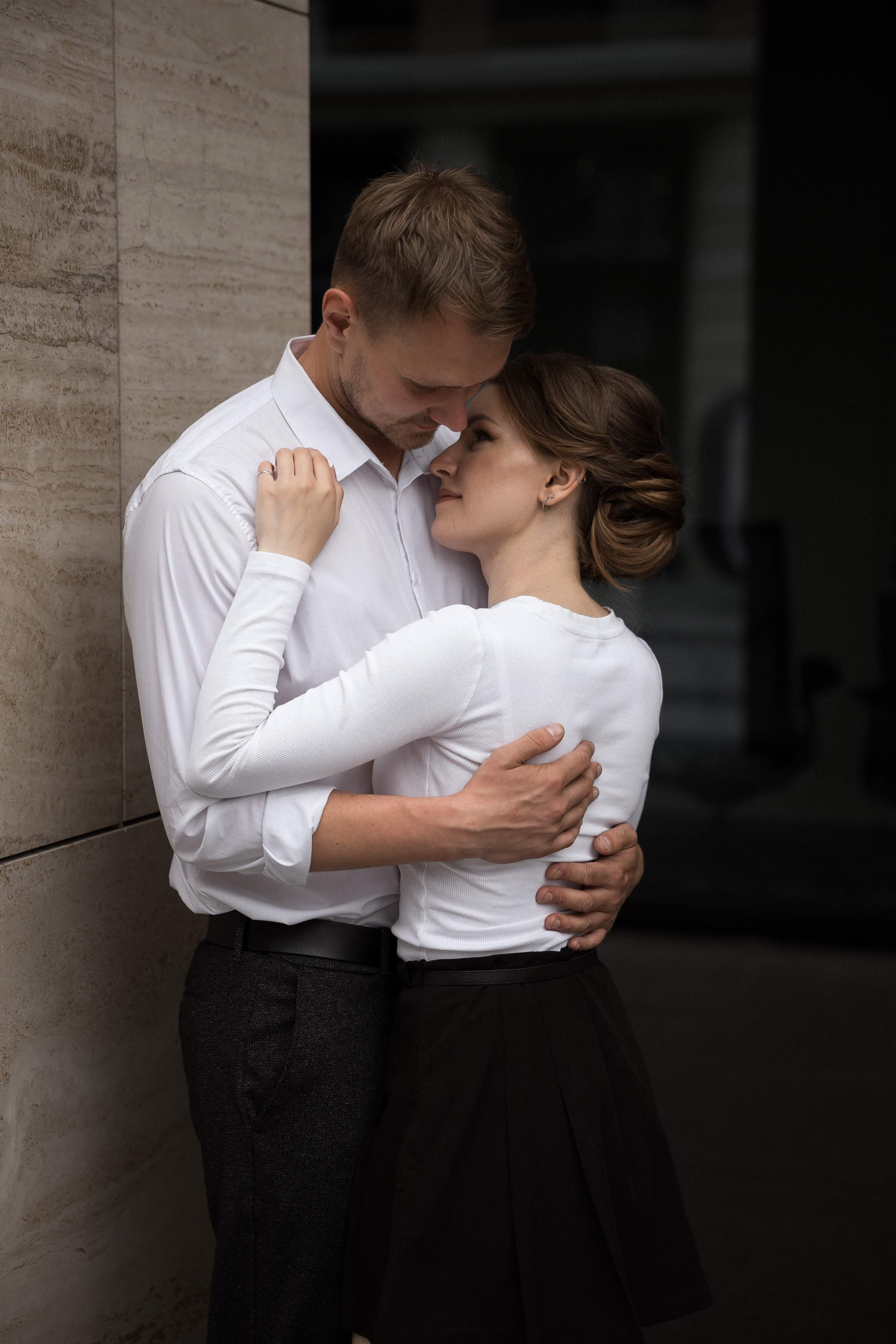 Лавстори в городе. Свадебный фотограф Игорь Брундасов 8PHOTO на свадьбу венчание загс СПб