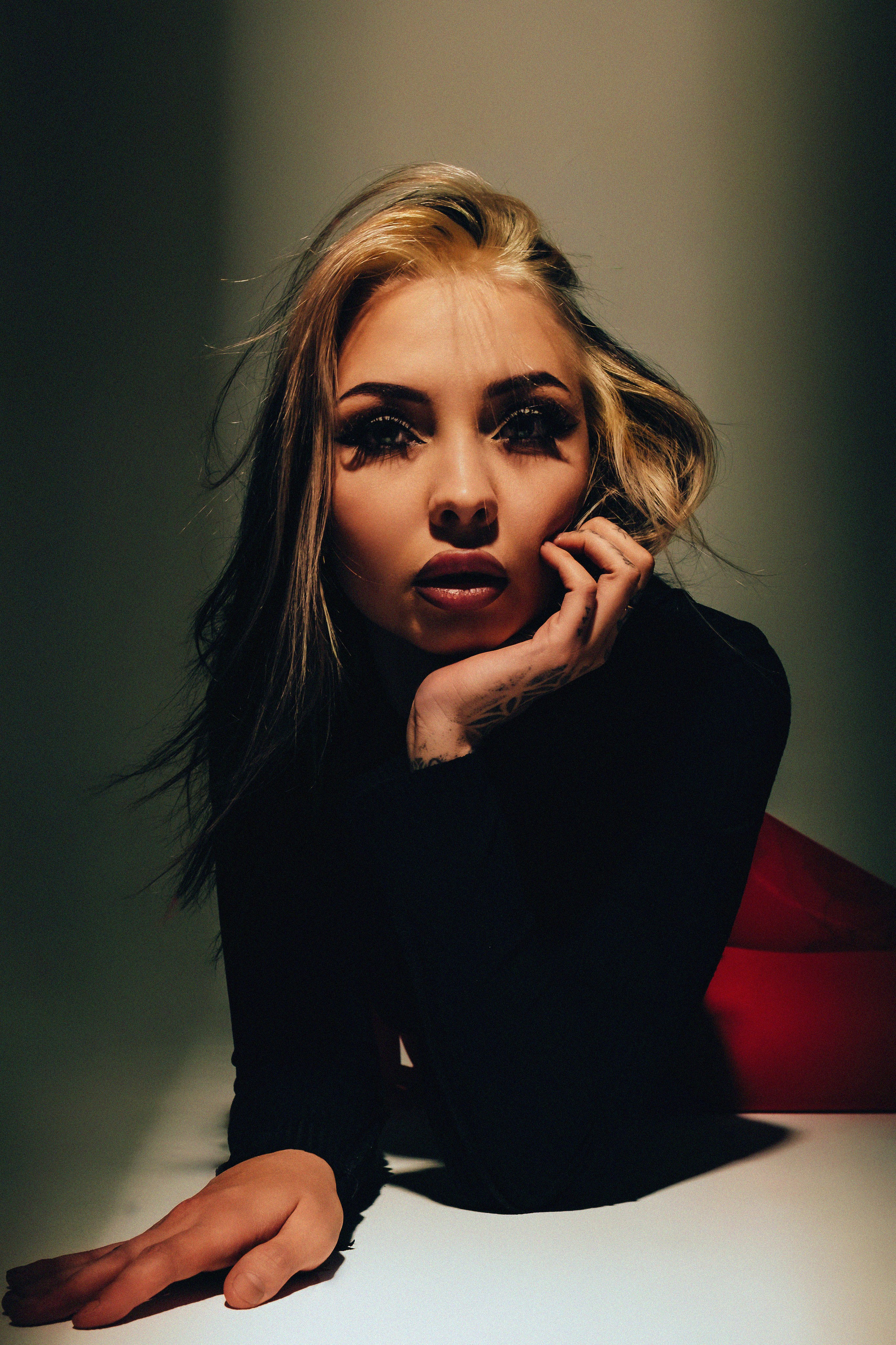 Студийные съемки. Ilya Cube коммерческий фотограф Ярославль | Москва. Индивидуальные съемки, съемки для брендов и компаний