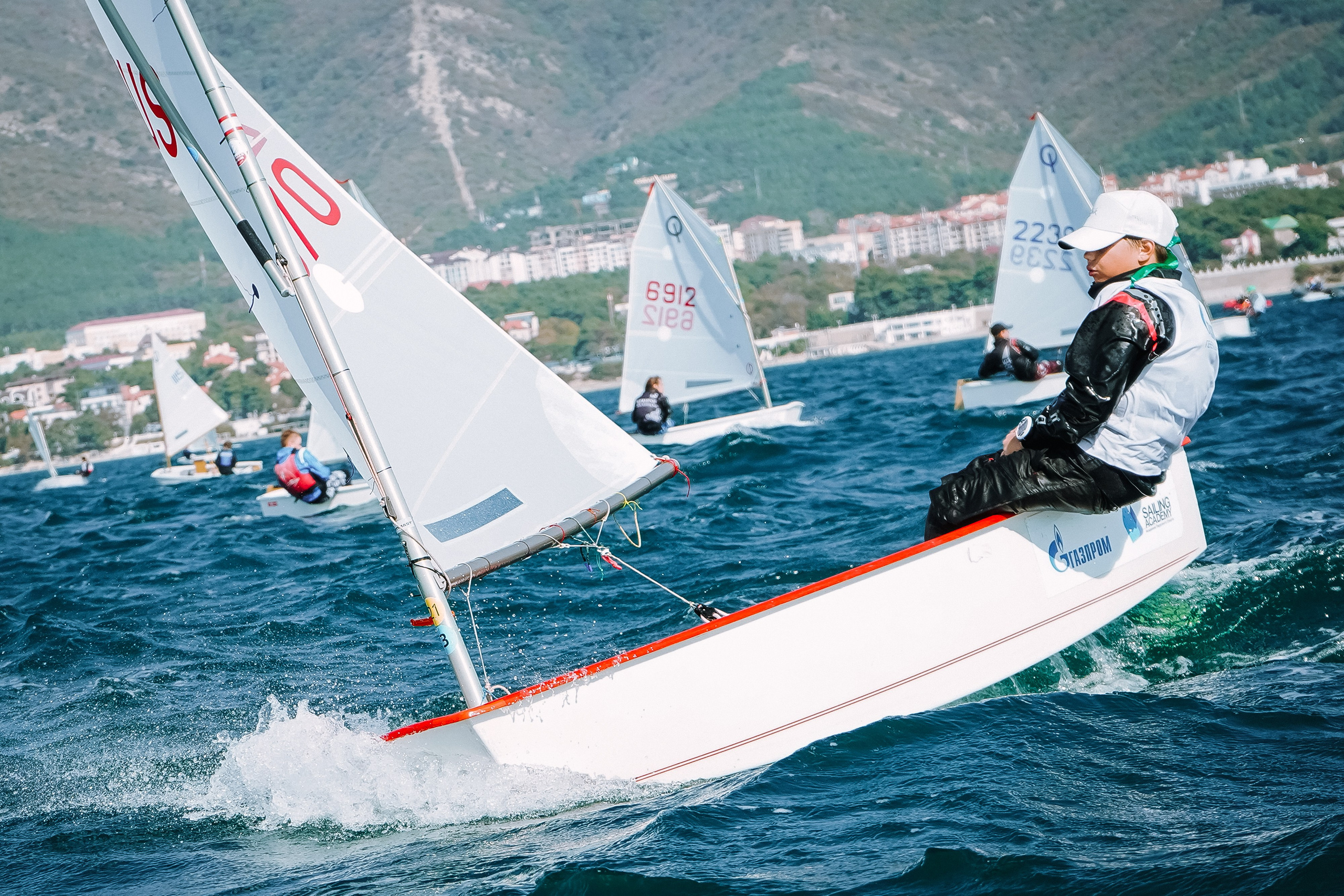 Регата. Выпускные альбомы Натальи Бутко: Новороссийск, Анапа, Геленджик