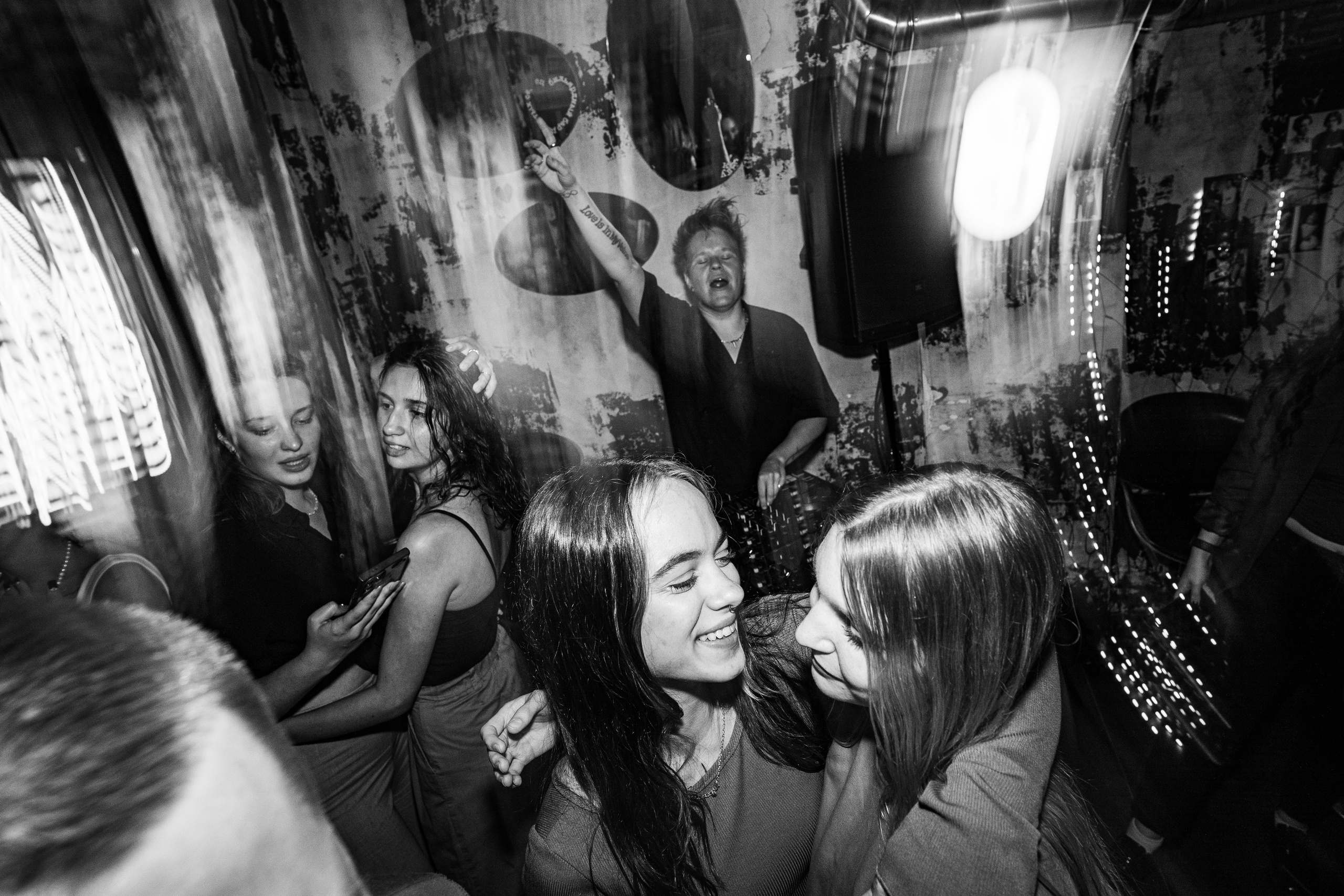 Бар разбитых сердец. Last summer party. Концертный и репортажный фотограф в Санкт-Петербурге Слава Пахомов