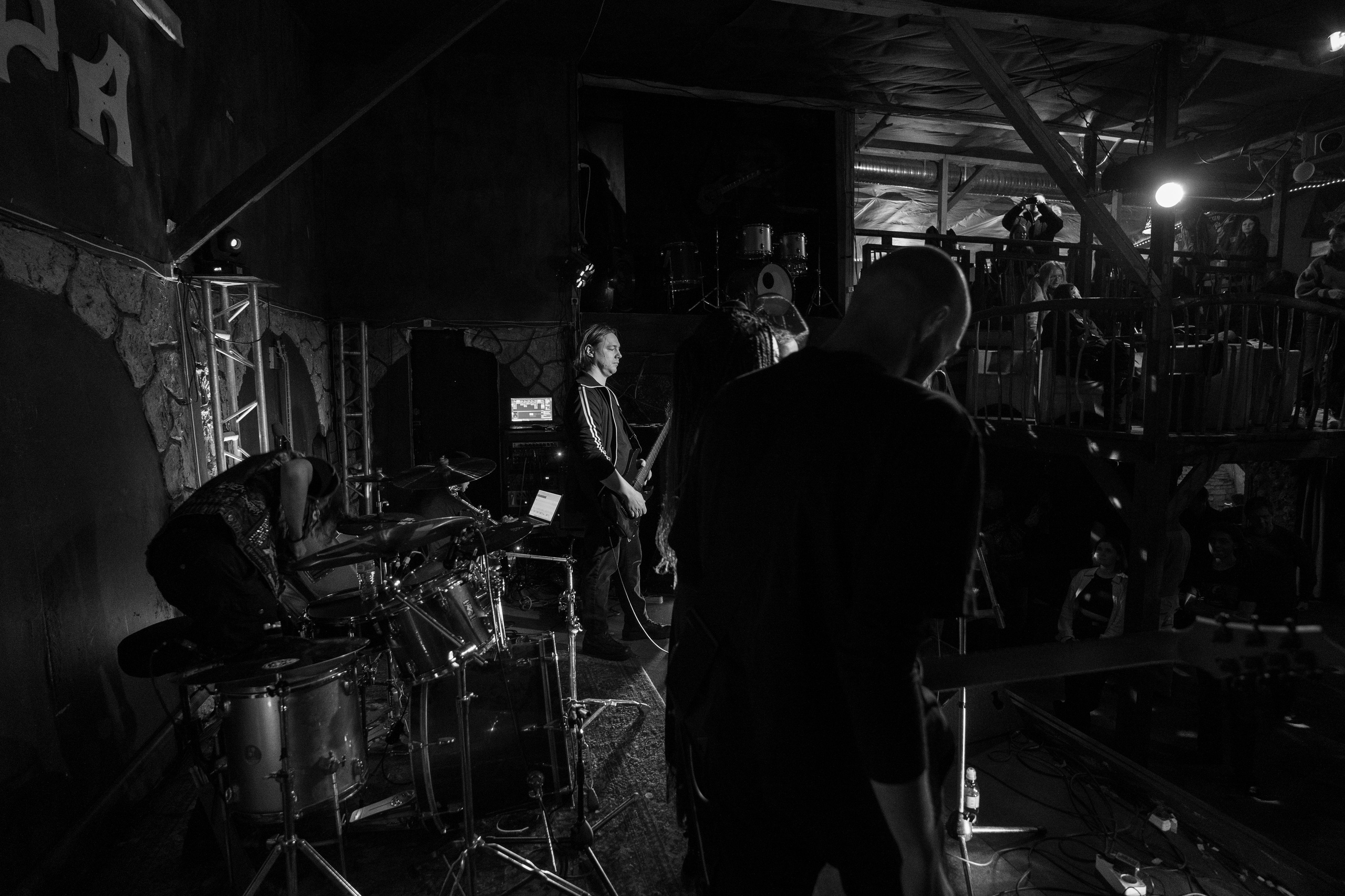 Ночь На Земле|Нора, Псков. Концертный и репортажный фотограф в Санкт-Петербурге Слава Пахомов