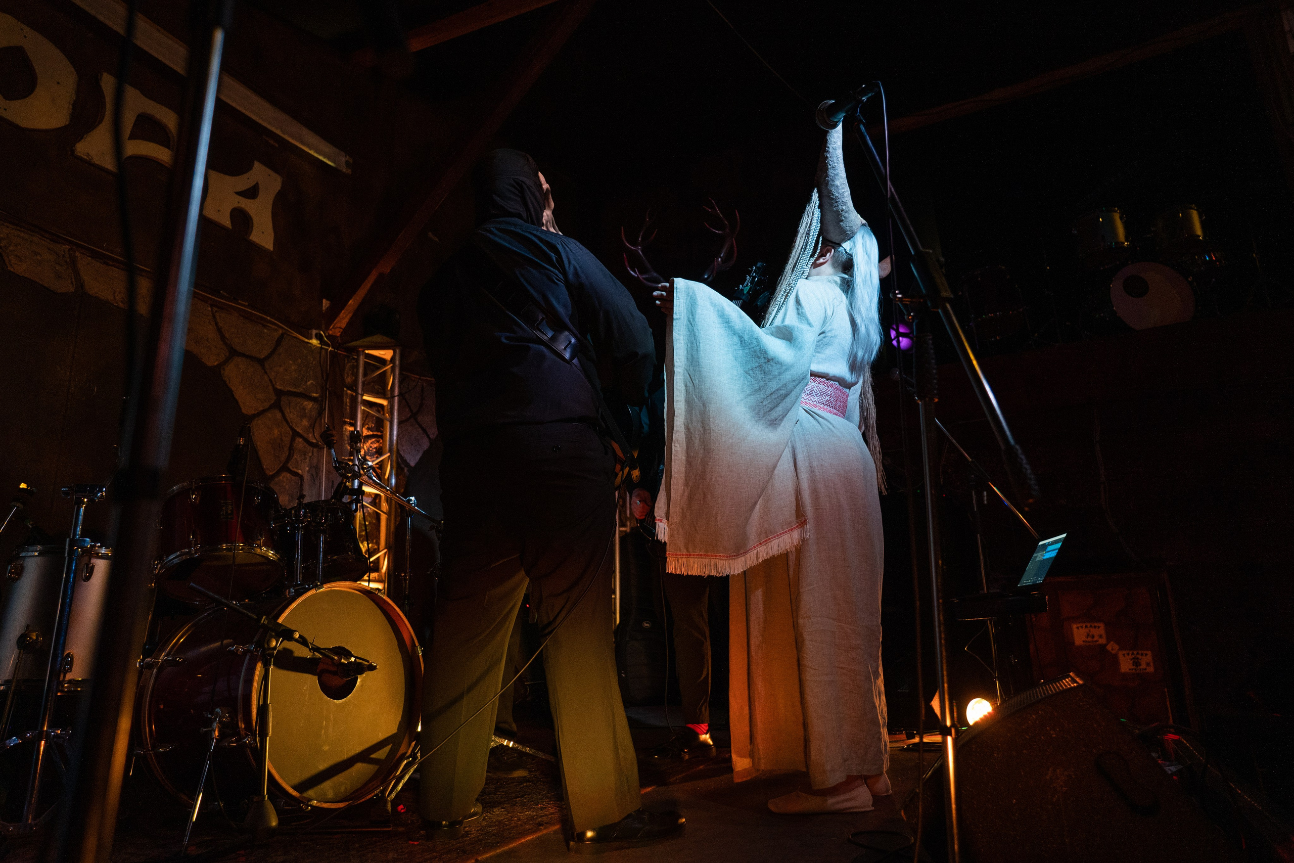 Ночь На Земле|Нора, Псков. Концертный и репортажный фотограф в Санкт-Петербурге Слава Пахомов