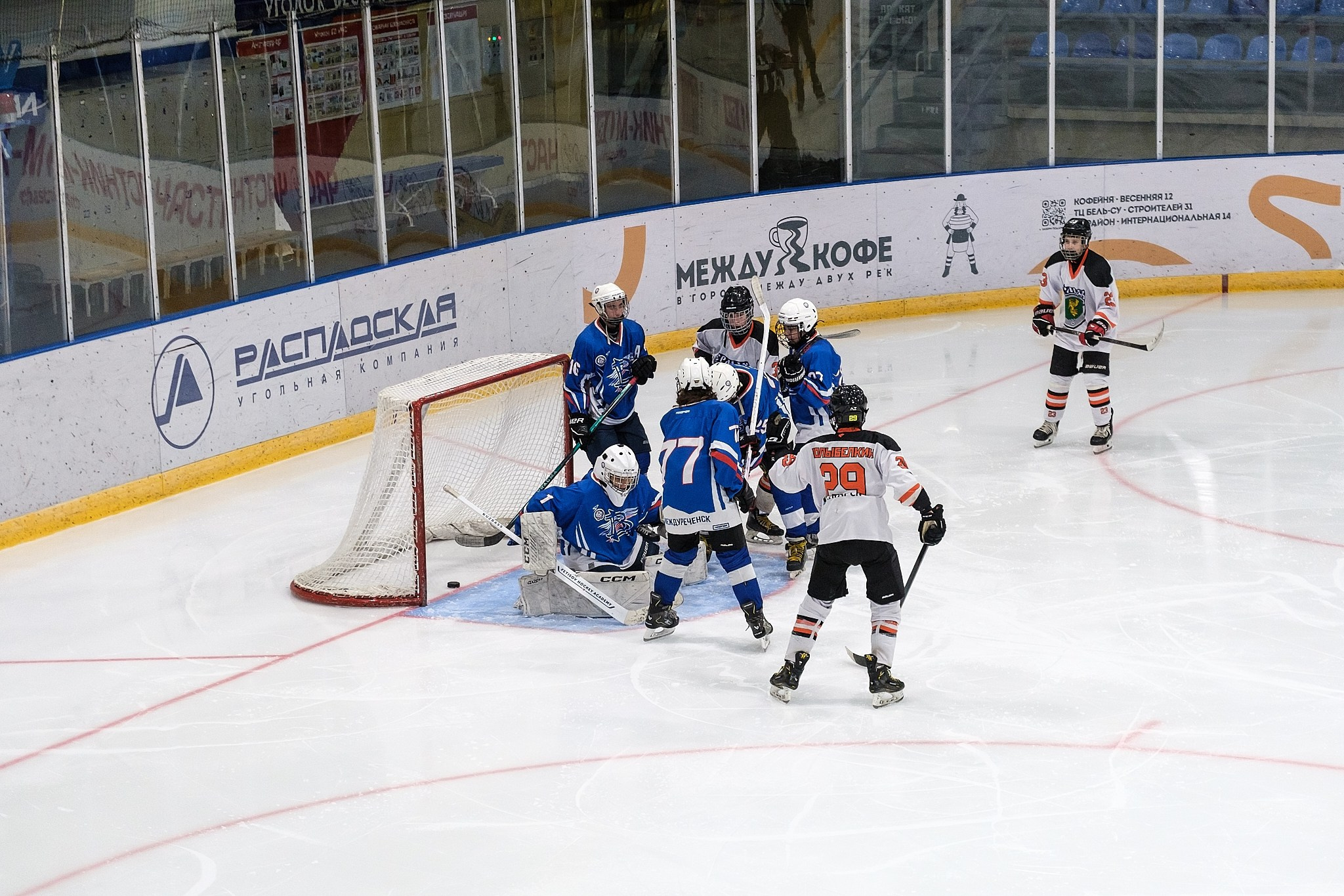 Хоккейный матч Вымпел-2011 (Междуреченск) vs Ермак (Ангарск) — фотограф в Междуреченске Никита Максимов