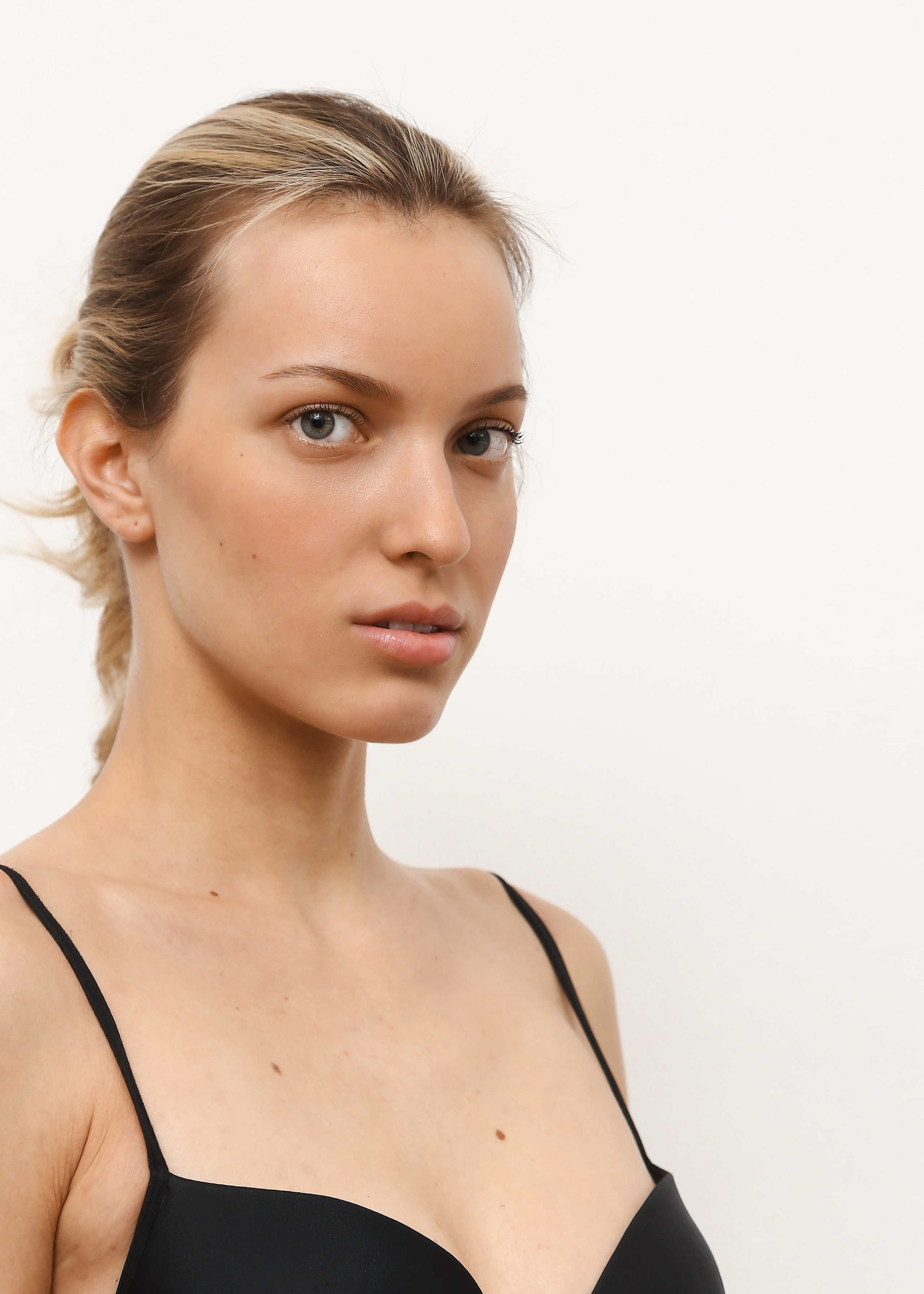 Портфолио модельные тесты. Fashion фотограф в Санкт-Петербурге Савинова Ирина