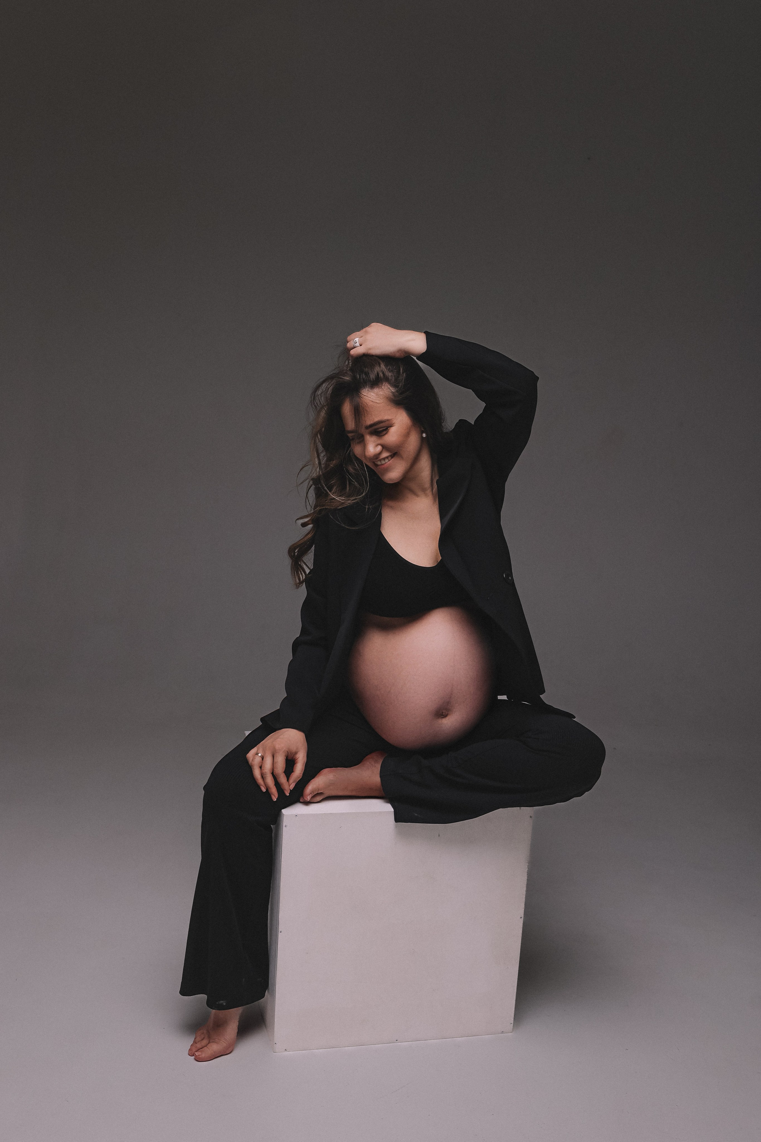 10/11 беременность. Семейный фотограф Тюмень, фотограф на роды Салмина Мария
