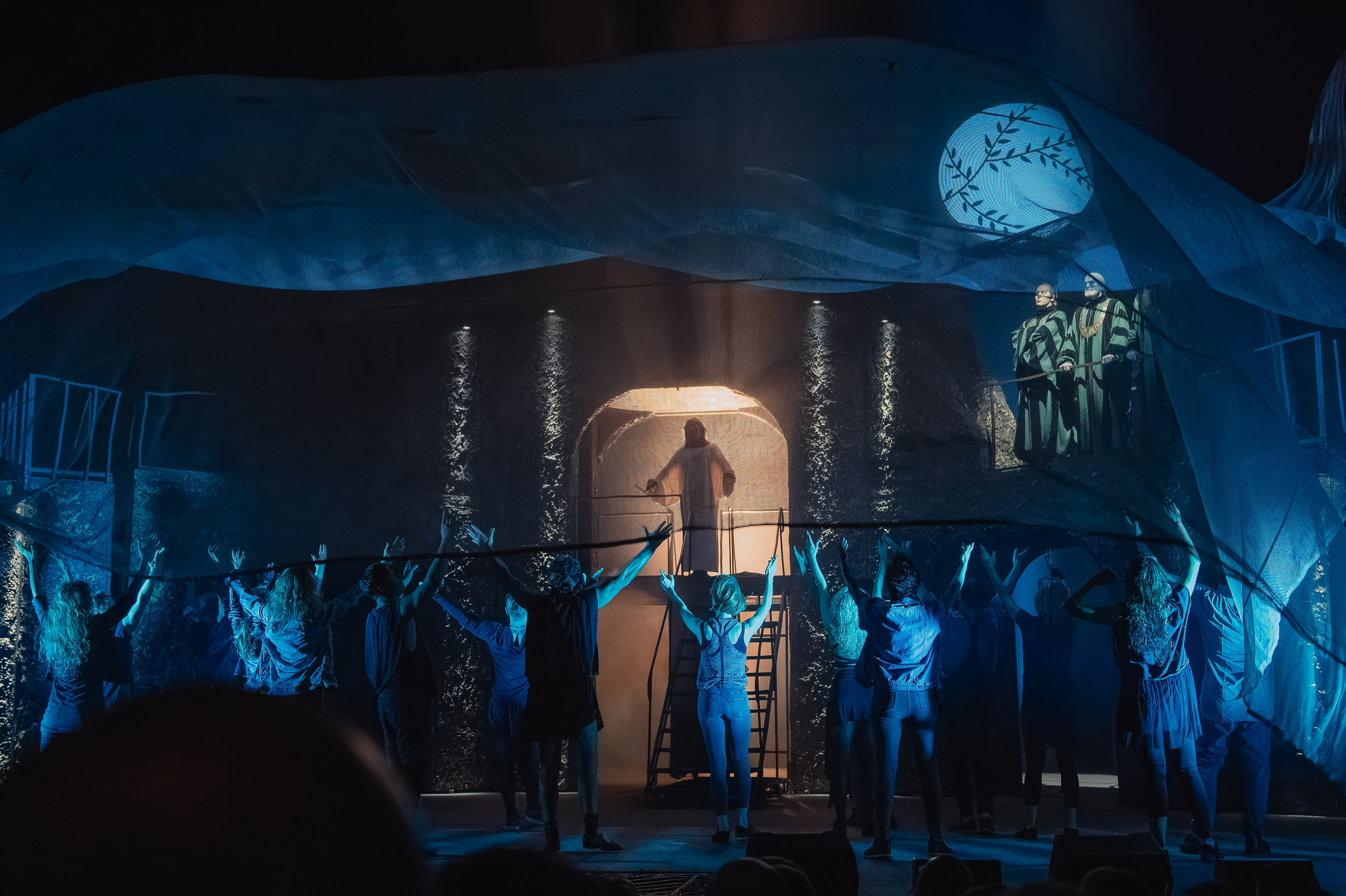 Театр Моссовета: Иисус Христос — Суперзвезда — 33 года на сцене. Сайт фотографа Сергея Абрамова