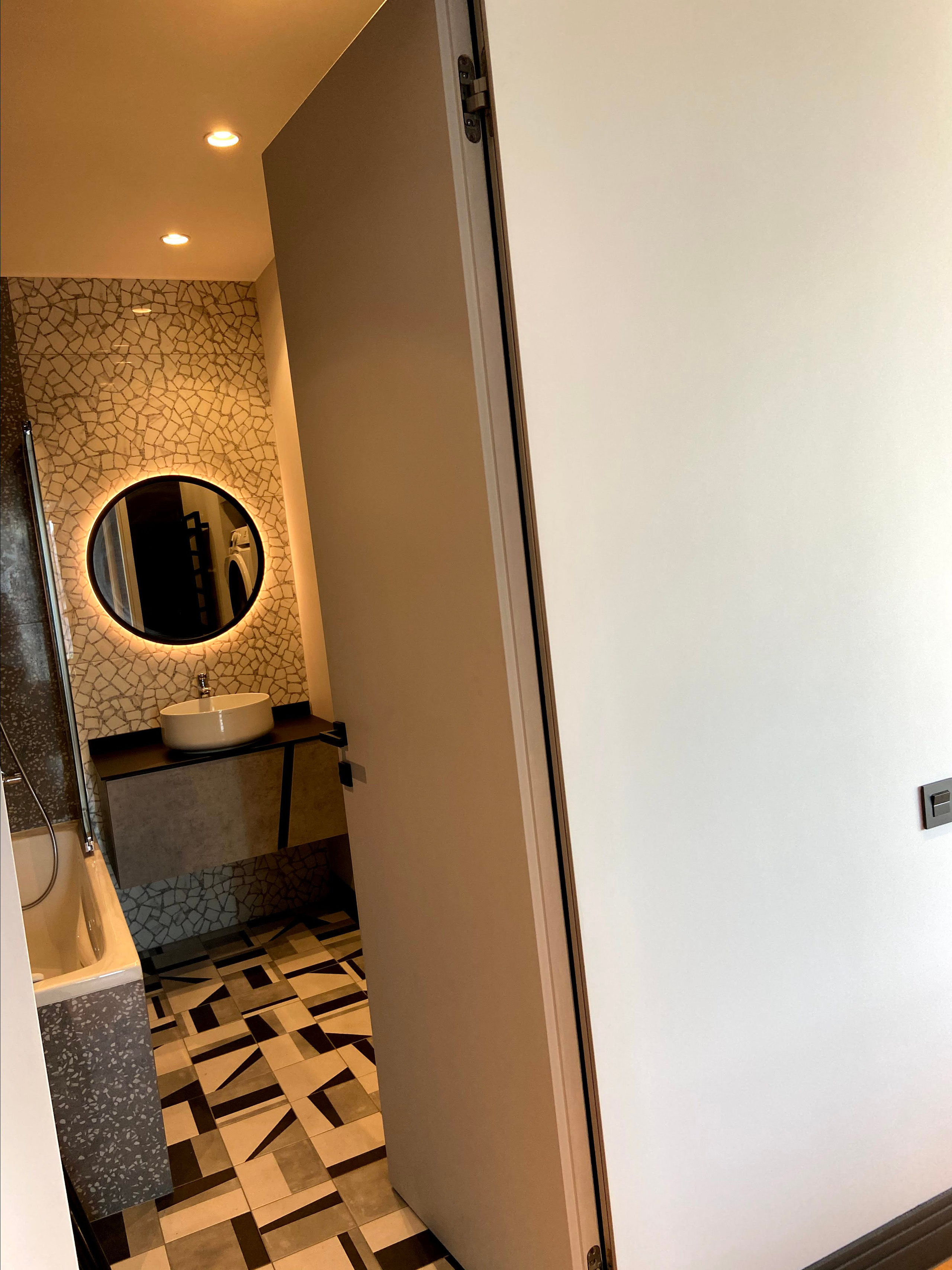 дизайнер интерьера в Москва, авторский надзор, подбор мебели и материалов, декорирование интерьера, ведение строительных работ, комплектация интерьера, фото интерьеров, строительство в Москве, ремонт в Москве