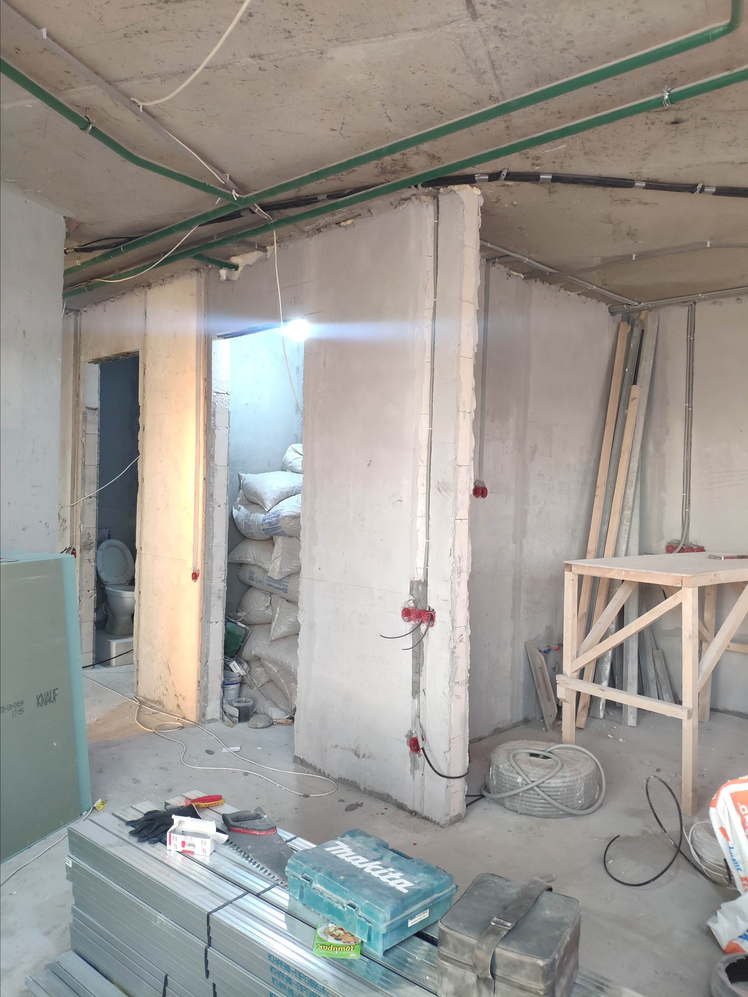 дизайнер интерьера в Москва, авторский надзор, подбор мебели и материалов, декорирование интерьера, ведение строительных работ, комплектация интерьера, фото интерьеров, строительство в Москве, ремонт в Москве