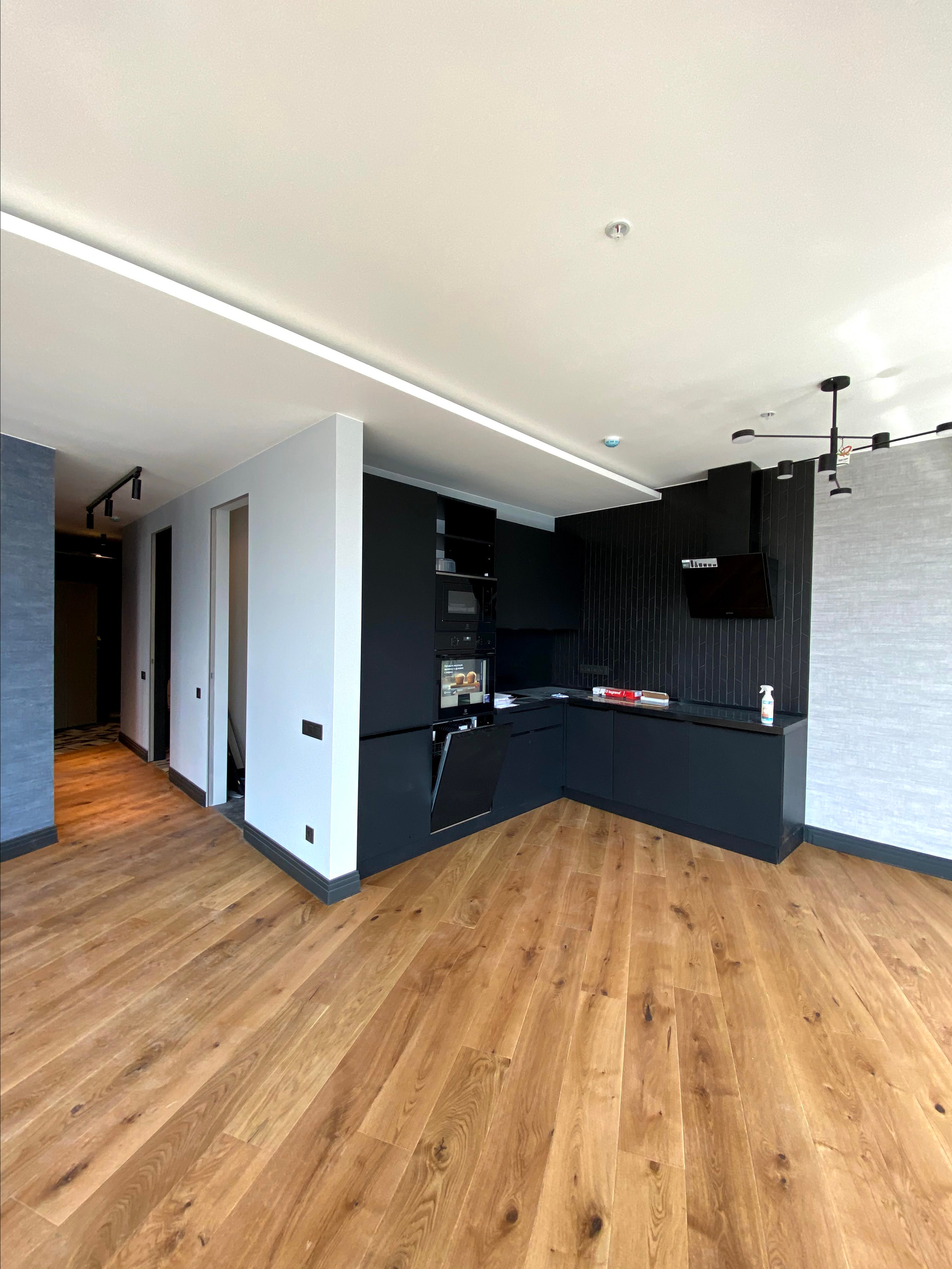 дизайнер интерьера в Москва, авторский надзор, подбор мебели и материалов, декорирование интерьера, ведение строительных работ, комплектация интерьера, фото интерьеров, строительство в Москве, ремонт в Москве