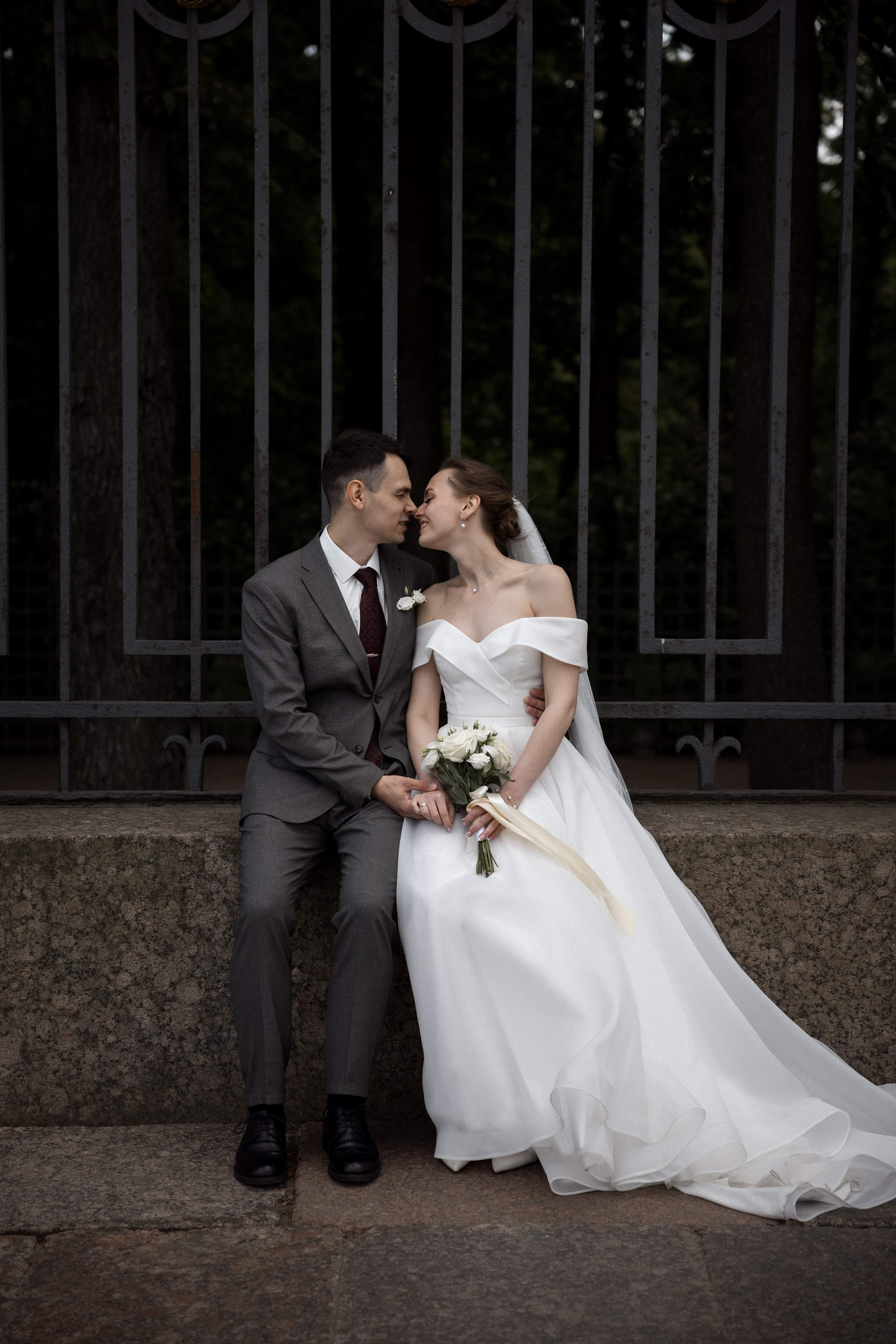 Искренняя любовь. Свадебный фотограф Игорь Брундасов 8PHOTO на свадьбу венчание загс СПб