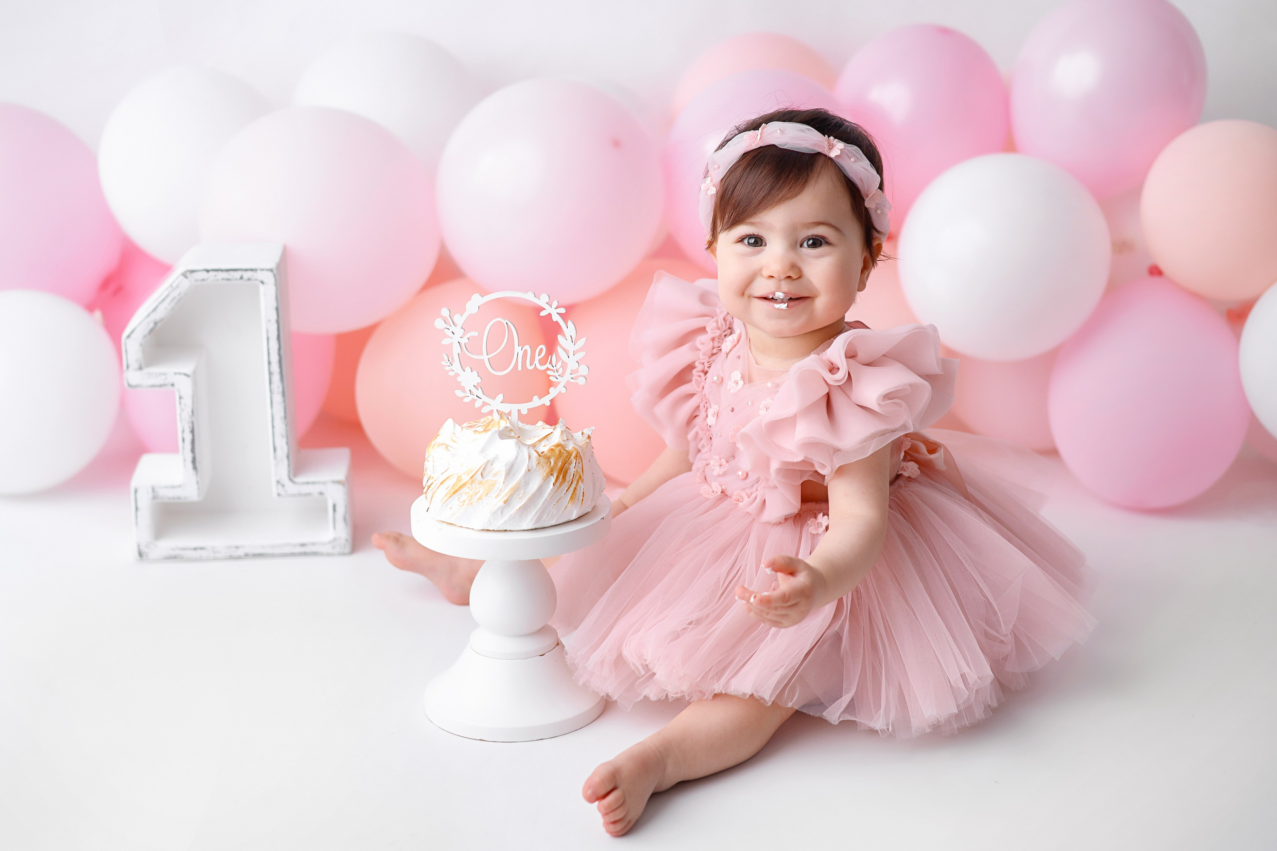 Мике 1 годик. Фотограф новорожденных Москва. Ньюборн фотограф Москва