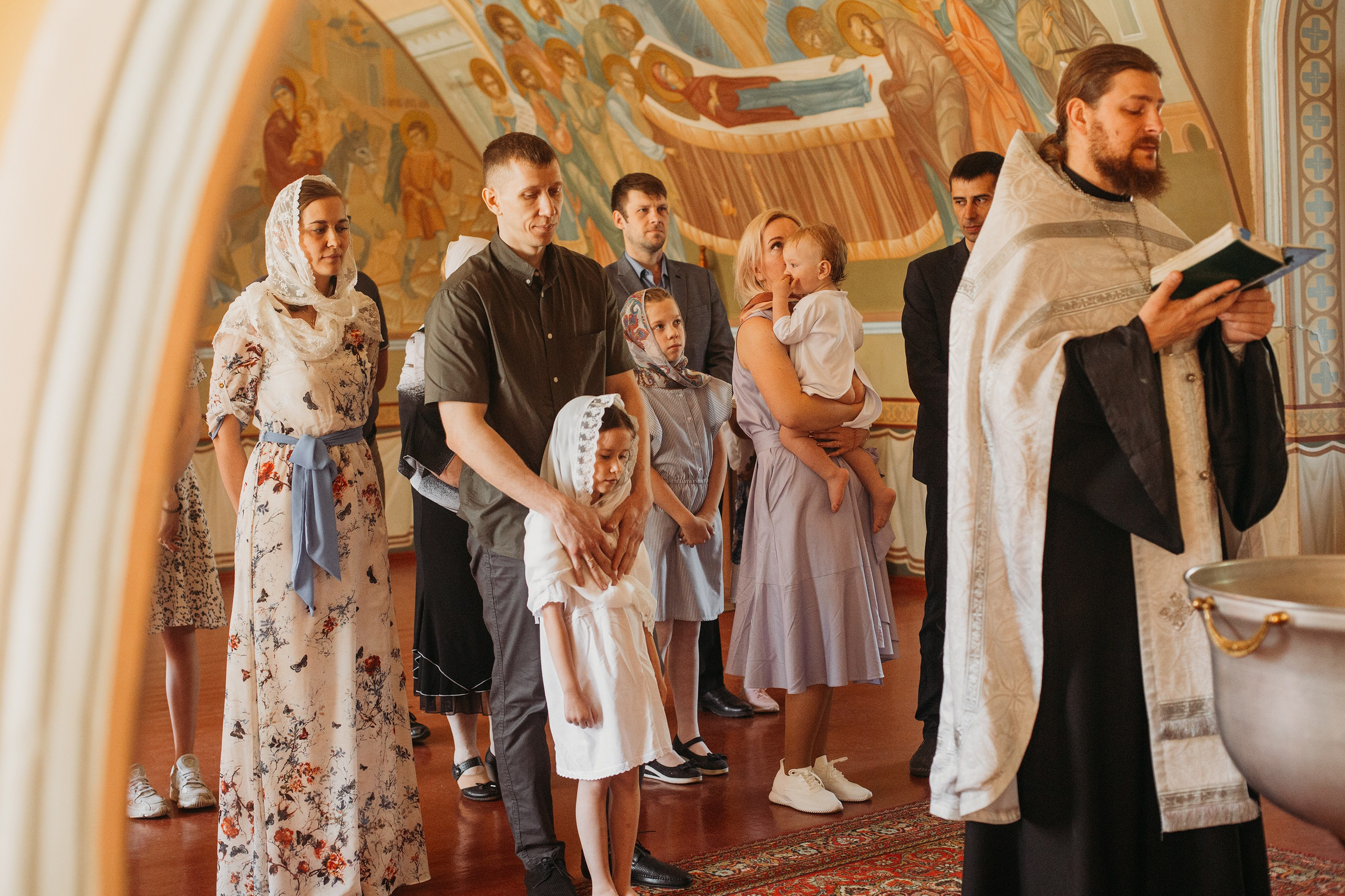 Крещение. Воскресенская церковь г. Томск. Семейный фотограф Томск