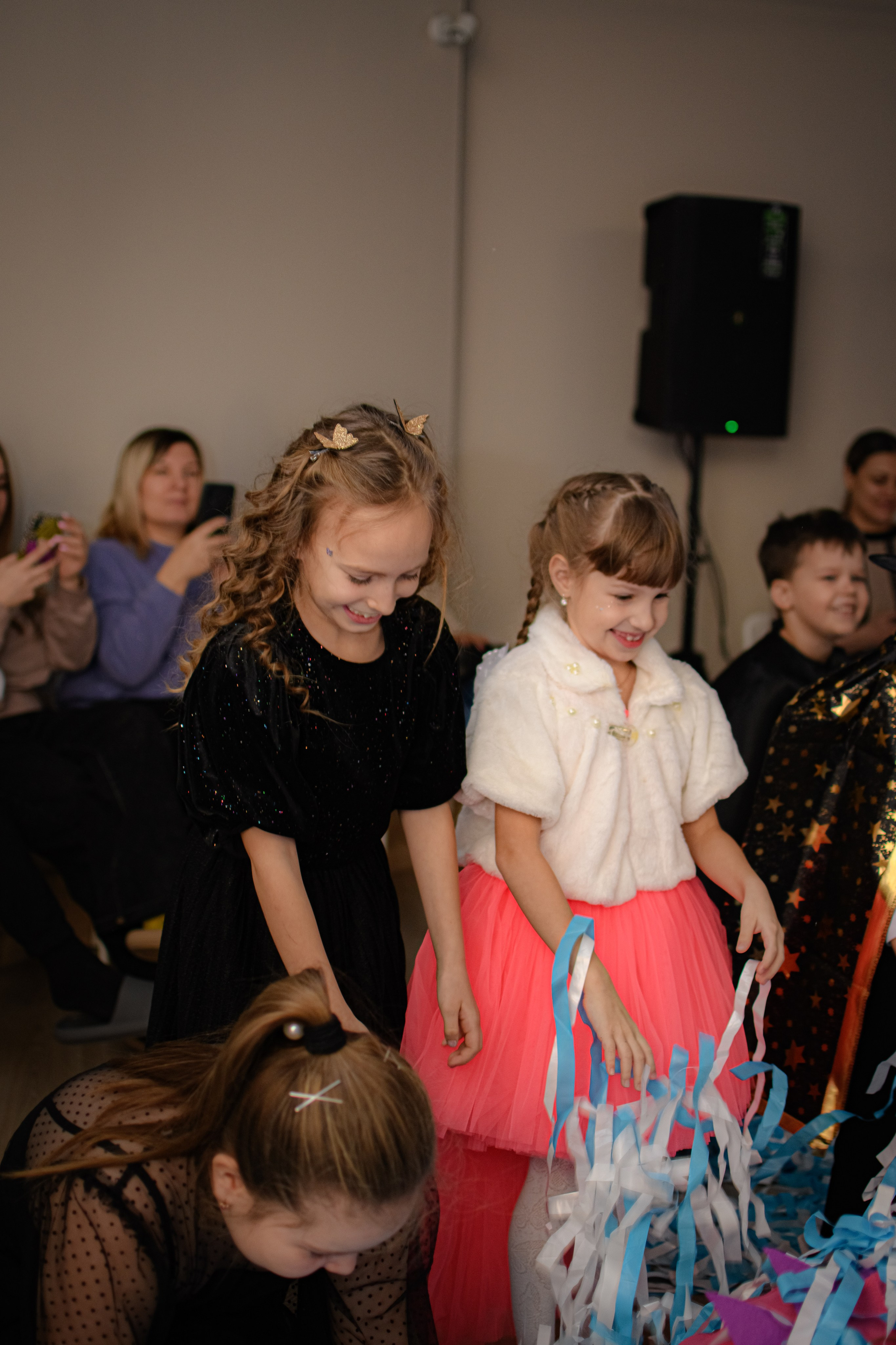 HAPPY NEW YEAR. Photokarish