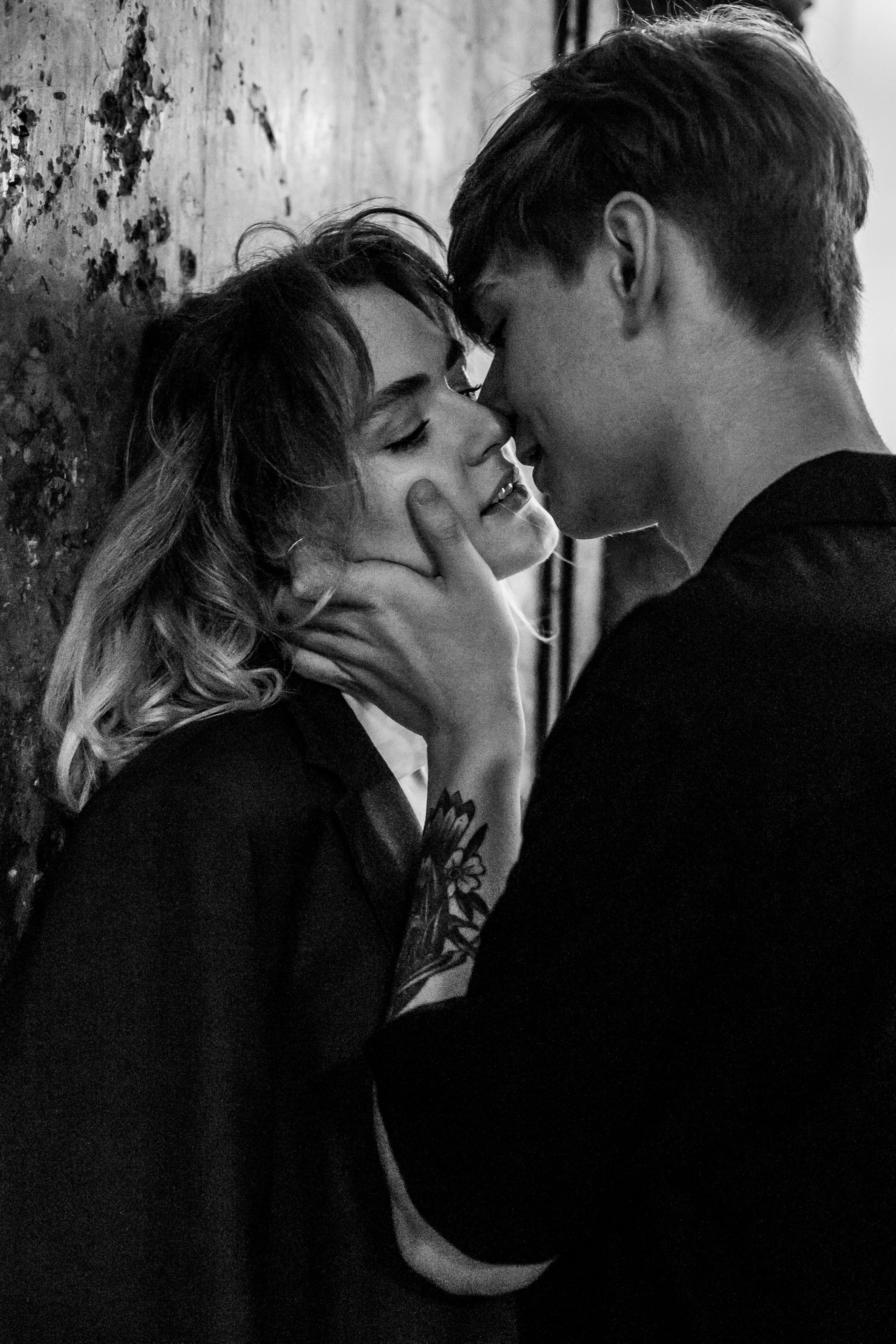 Lovestory в метро. Свадебный фотограф в Москве Элина Ларченкова. Фото, которые цепляют