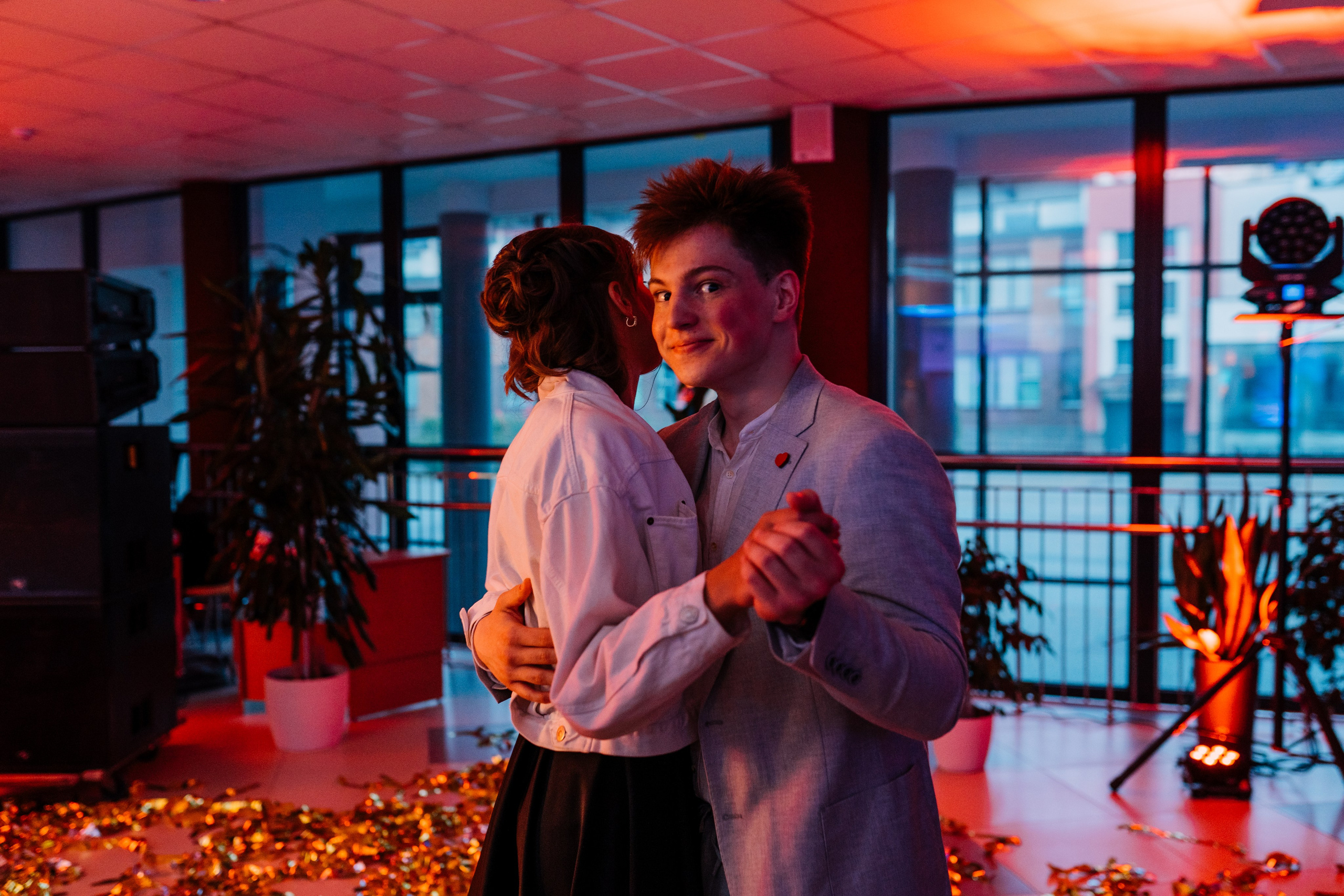 Выпускной 61 школа