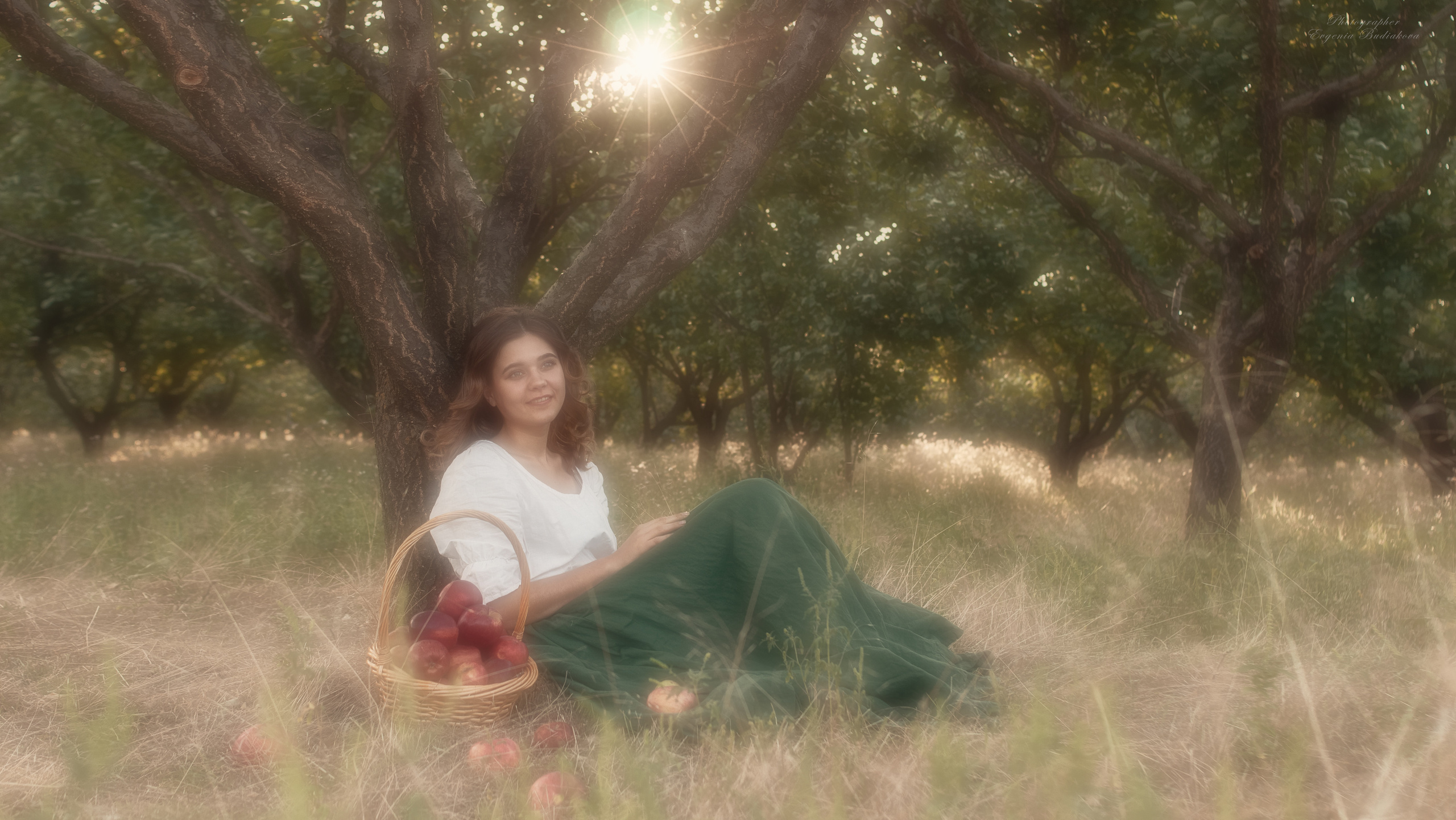 Яблочный сон. Фотохудожник и фоторежиссёр Евгения Будякова