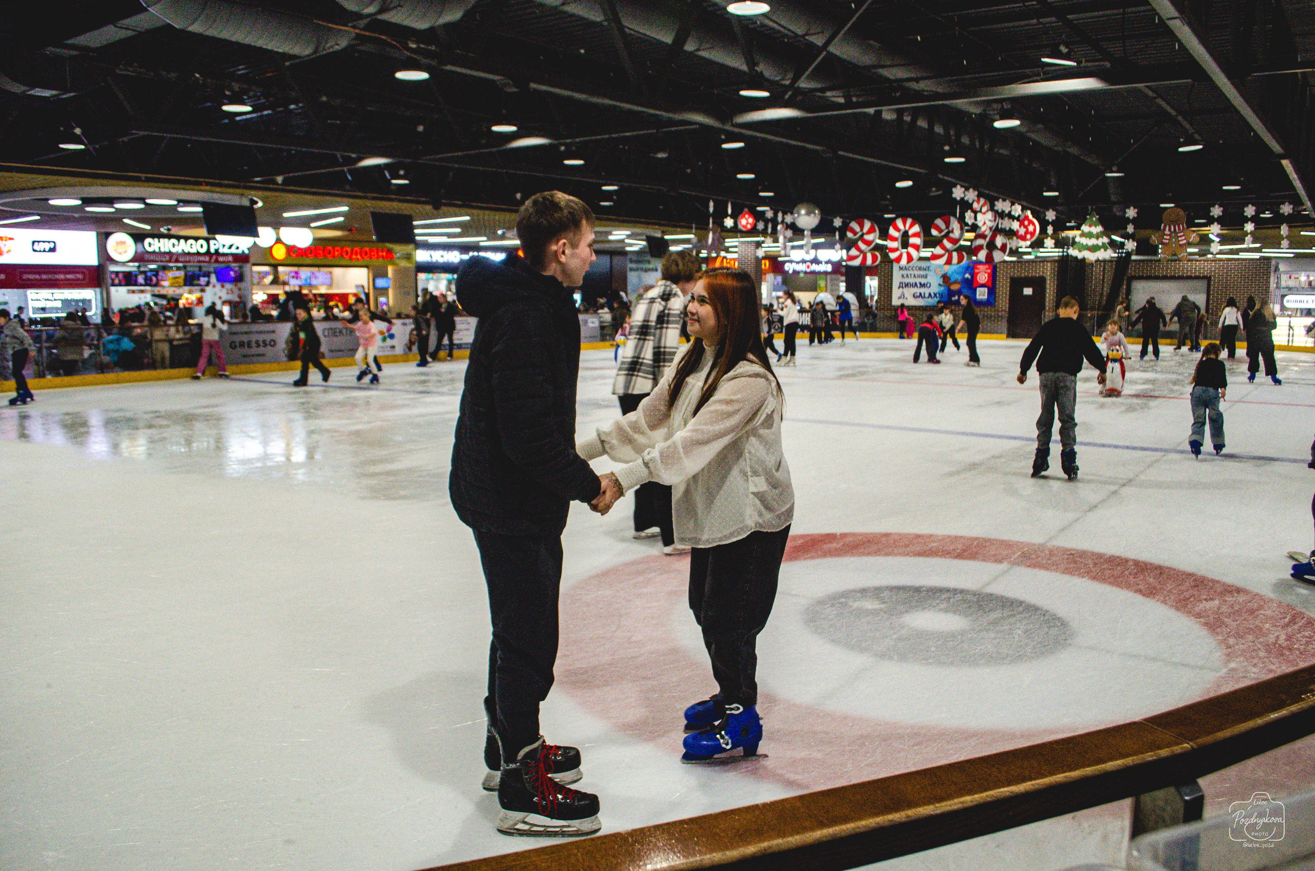 ТРЦ Galaxy Барнаул Traveler`s coffee и каток|Раиса Дорохова|10.01.2026. Фотограф-видеограф Познякова Любовь