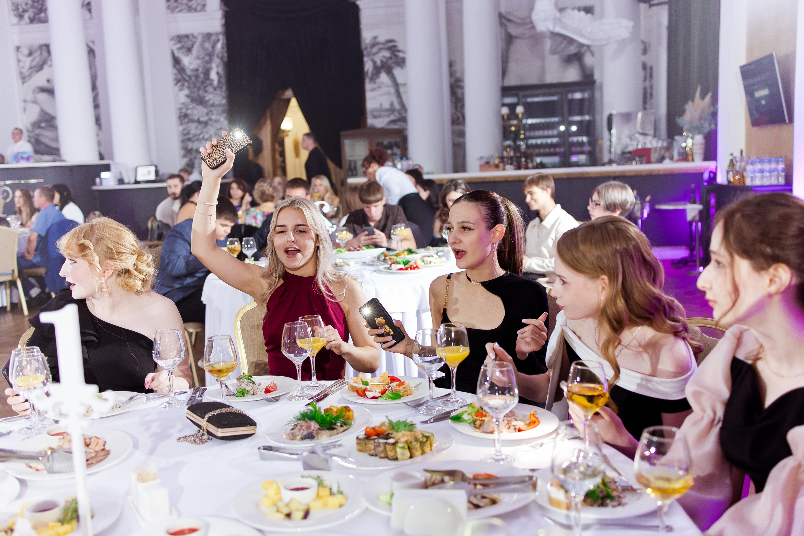 Выпускные 9-11 классы. Свадебный и семейный фотограф Яна Стражева. Волгоград, Москва