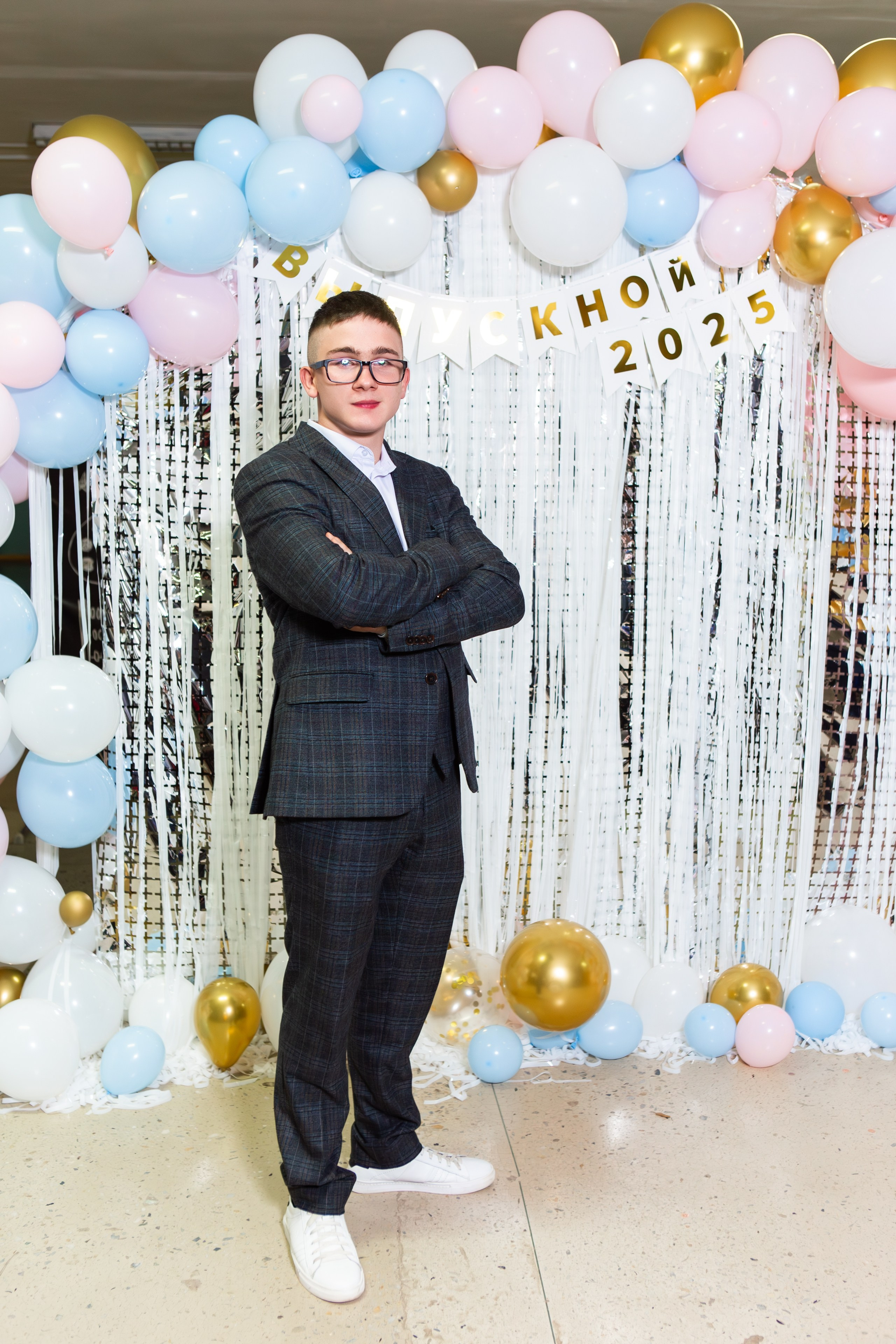 ФОТОСЕССИЯ С РОДИТЕЛЯМИ ВЫПУСКНОЙ 2025 9 ШКОЛА Г.МЦЕНСК. Профессиональный фотограф в Мценске и Орловской области