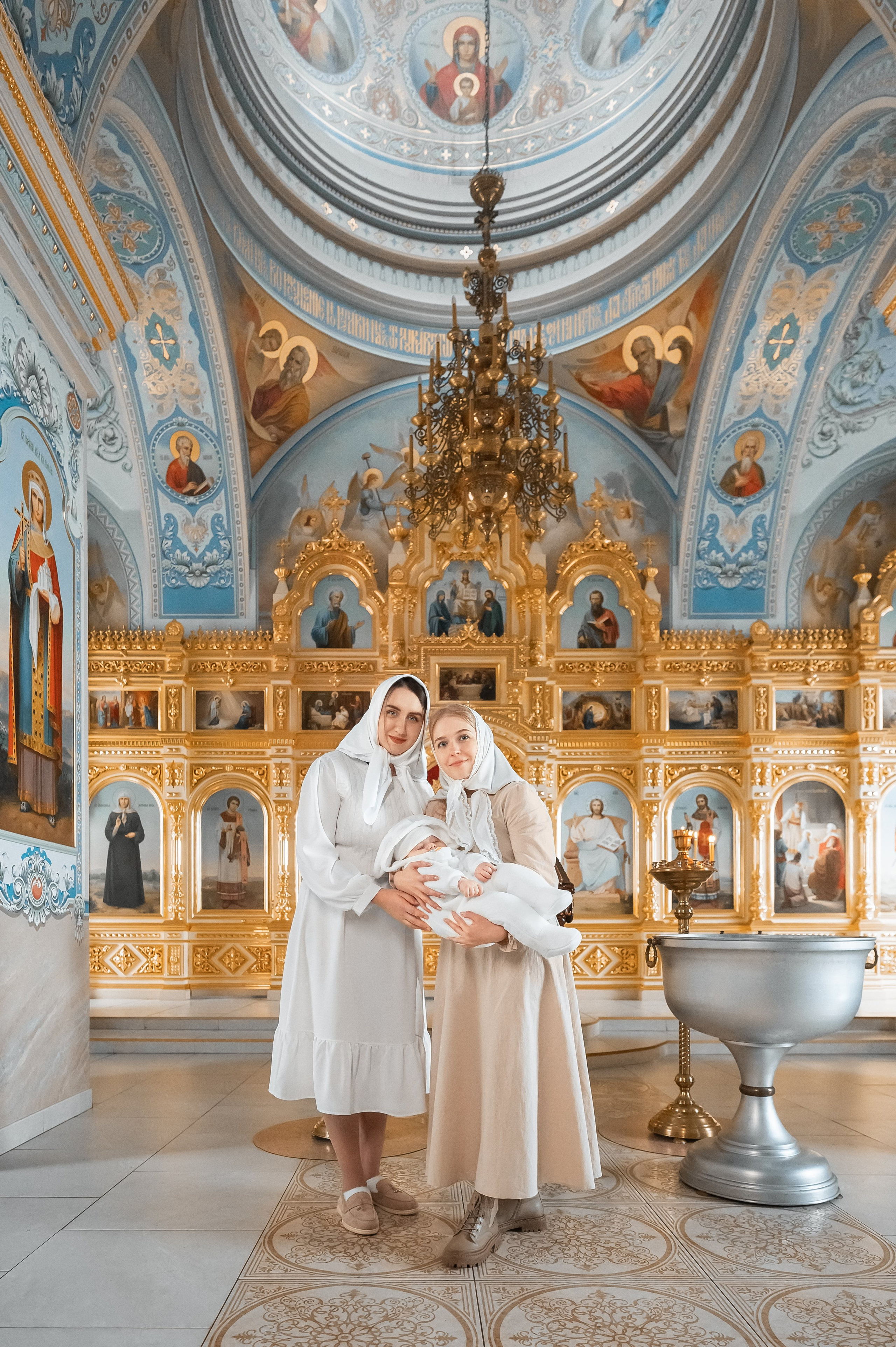 Храм Введения во храм Пресвятой Богородицы. Церковный фотограф на Таинство Крещения и Венчания в Оренбурге и Оренбургской области Екатерина Белкина