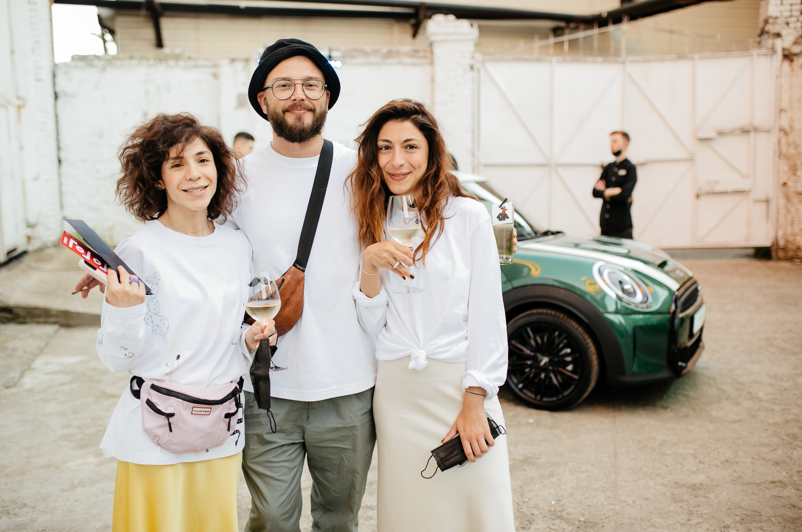New MINI Cooper в Гоголь Центре. Репортажный, event, концертный и backstage фотограф из Москвы Виталий Кривцов