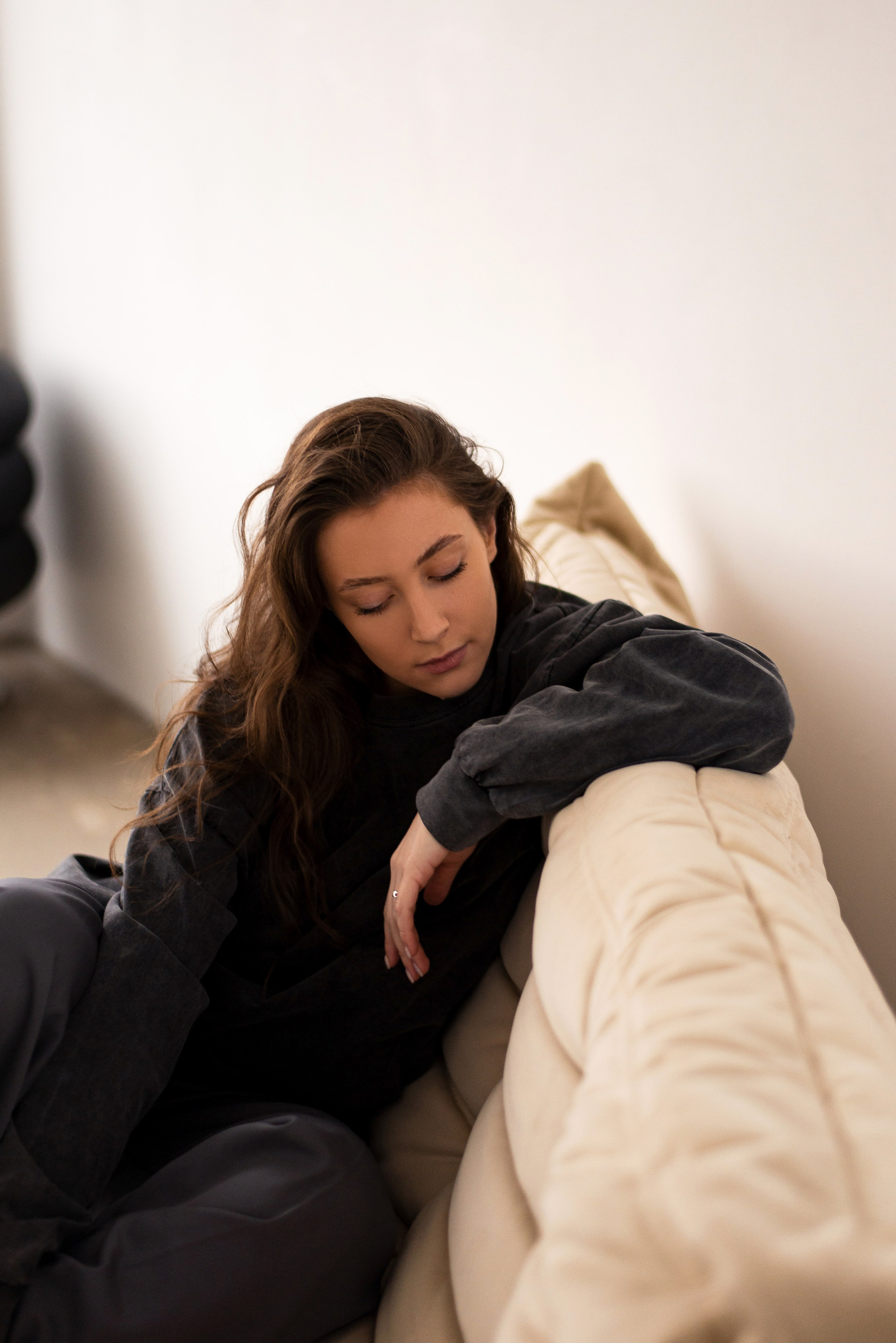 Смотреть серию. ЖЕНСКИЙ ФОТОГРАФ КРИСТИНА ВИГЕЛЬ