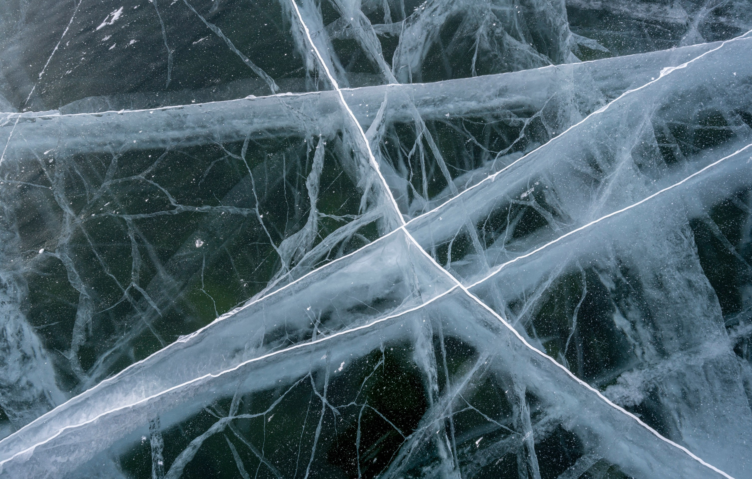 Байкал (март 2021). Фотограф Сергей Танков
