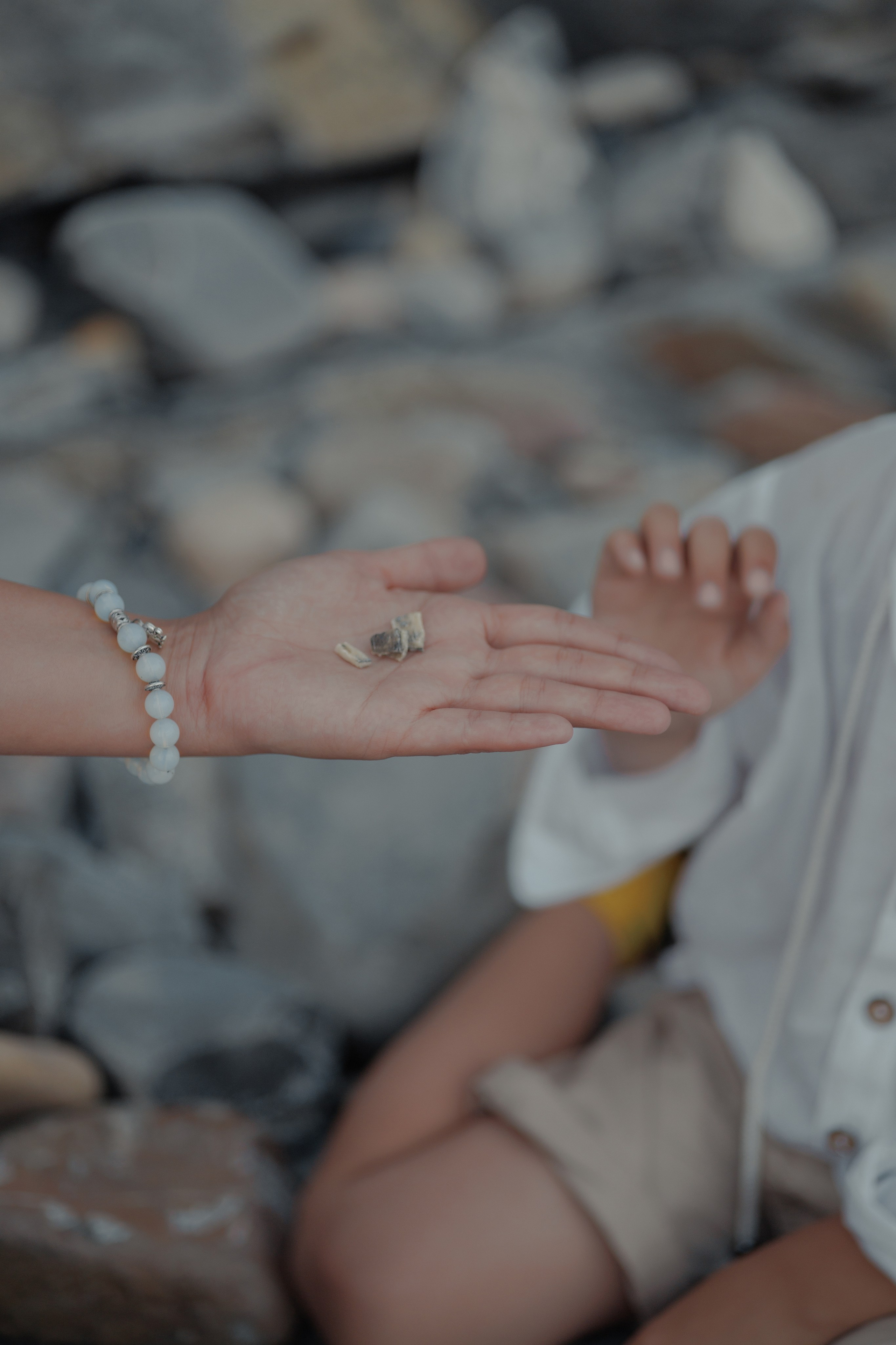 Семейная прогулка на берегу моря. Семейный и портретный фотограф в Геленджике Любовь Бодрова