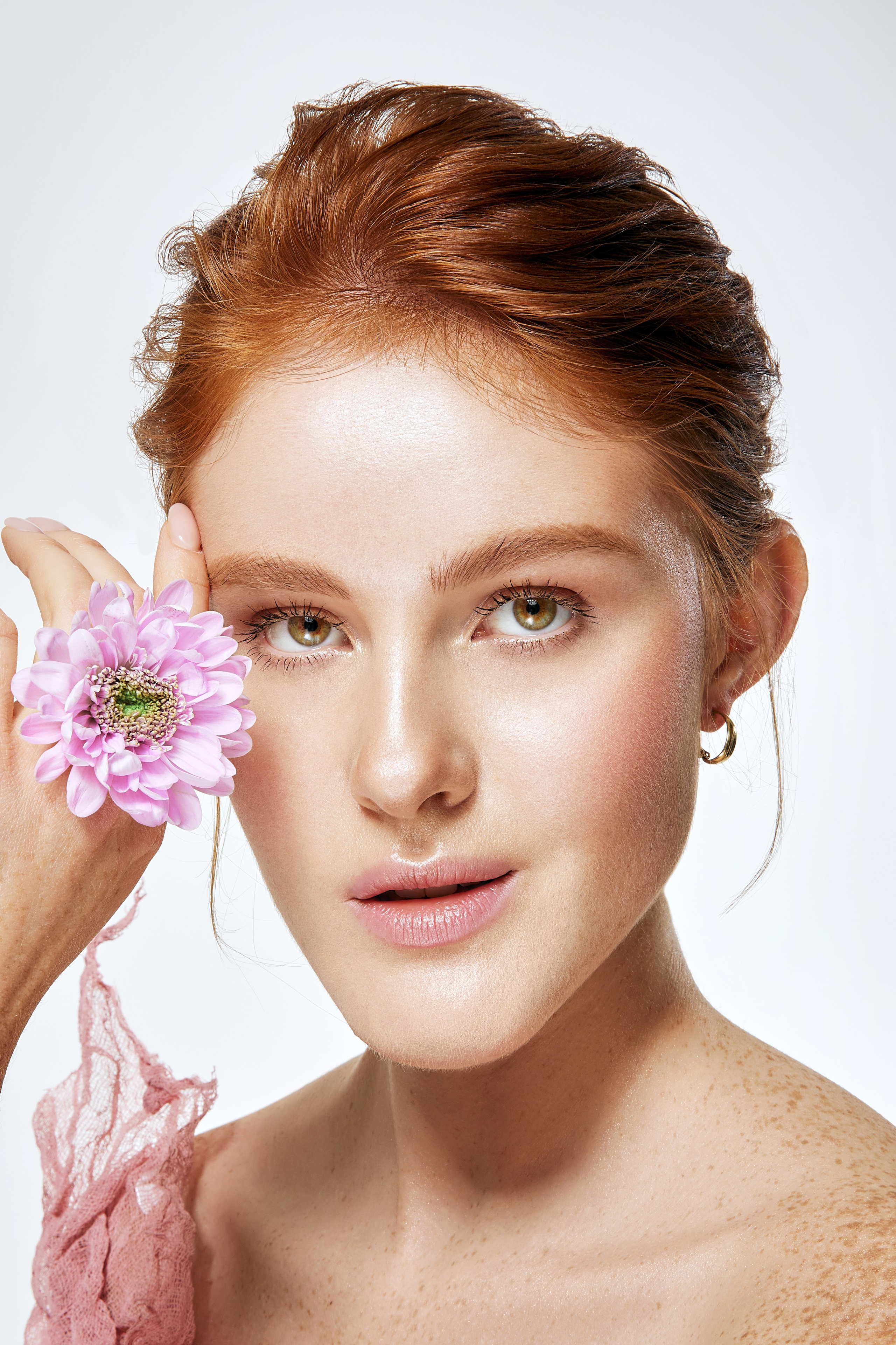 B. Фотограф/арт-директор в Москве Христина Аргентина Антонович