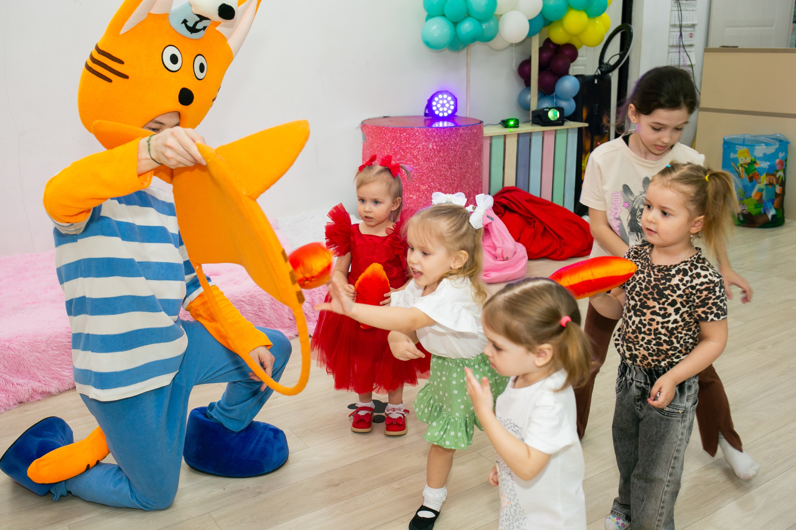 Праздники. Фотограф новорожденных и семейный фотограф НСО г. Бердск Марина Львова