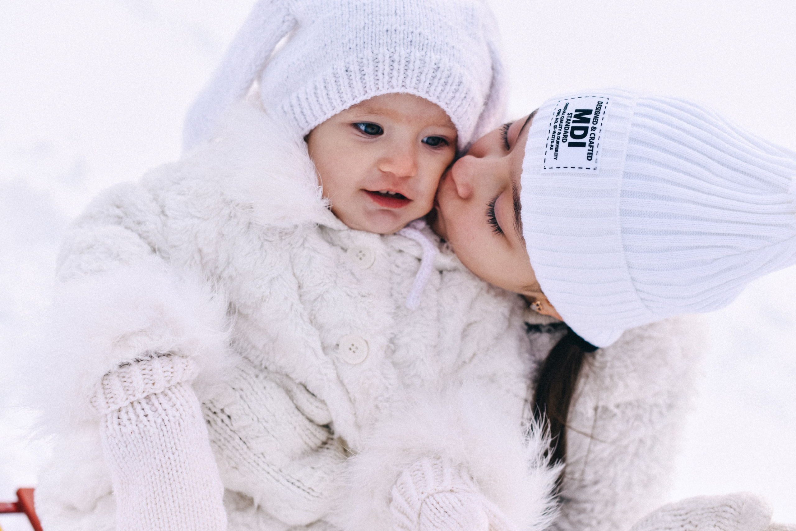 Девочки зима