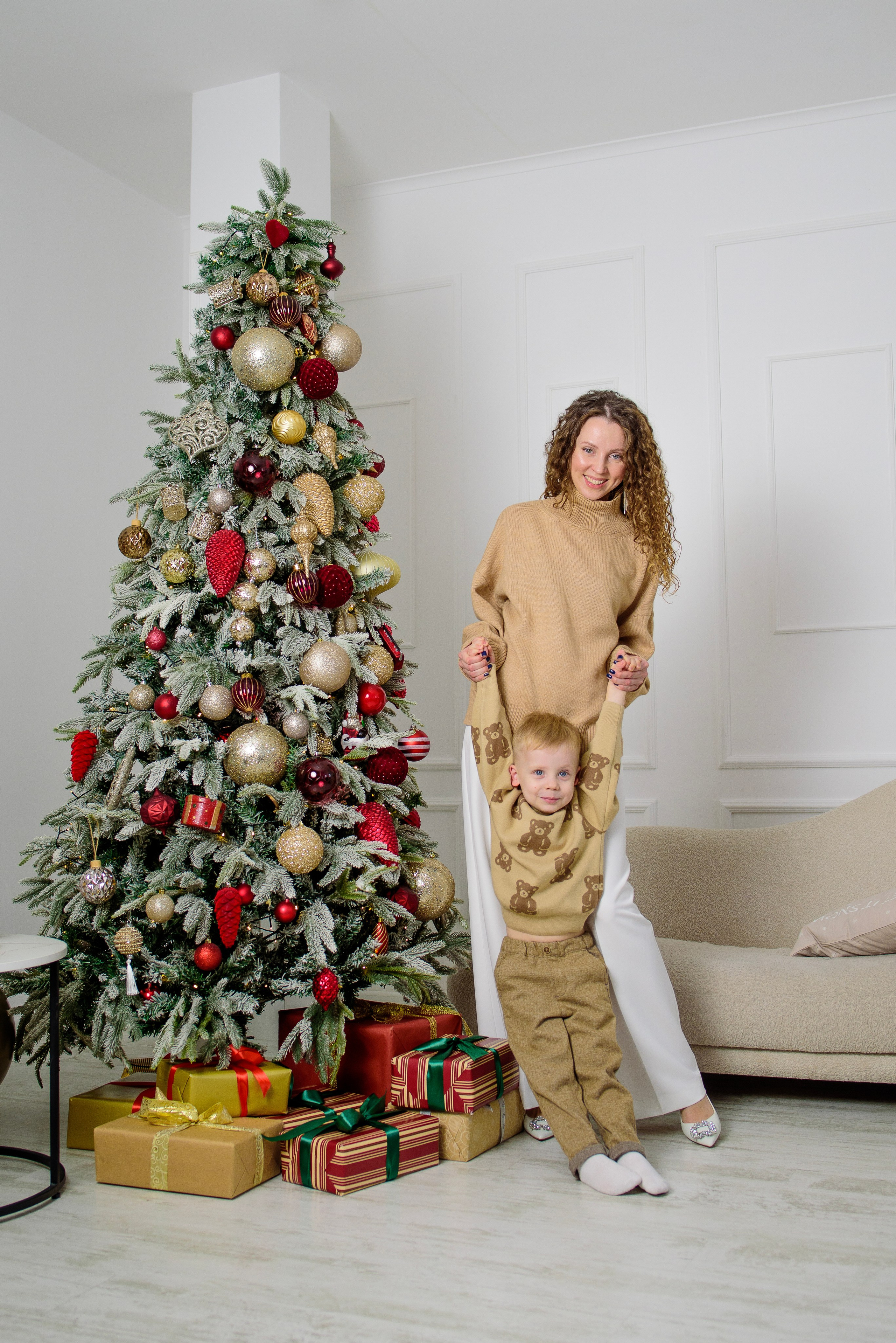 Новогодняя фотосессия Тани и Сережа (младшего). Фотограф