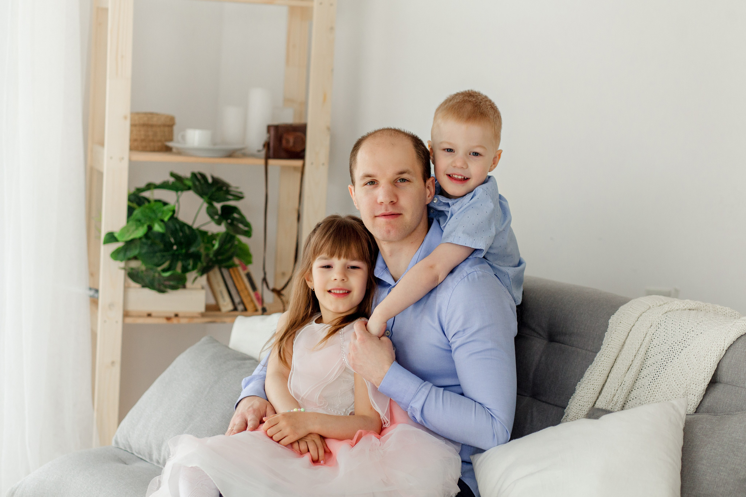 фотосессия семьи дома в Екатеринбурге