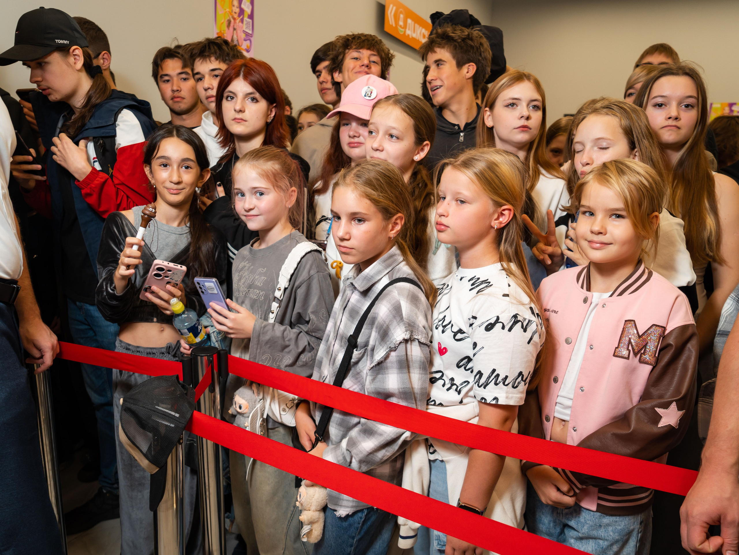 Дикси — Автограф сесия Милана Star. Фотограф Москва