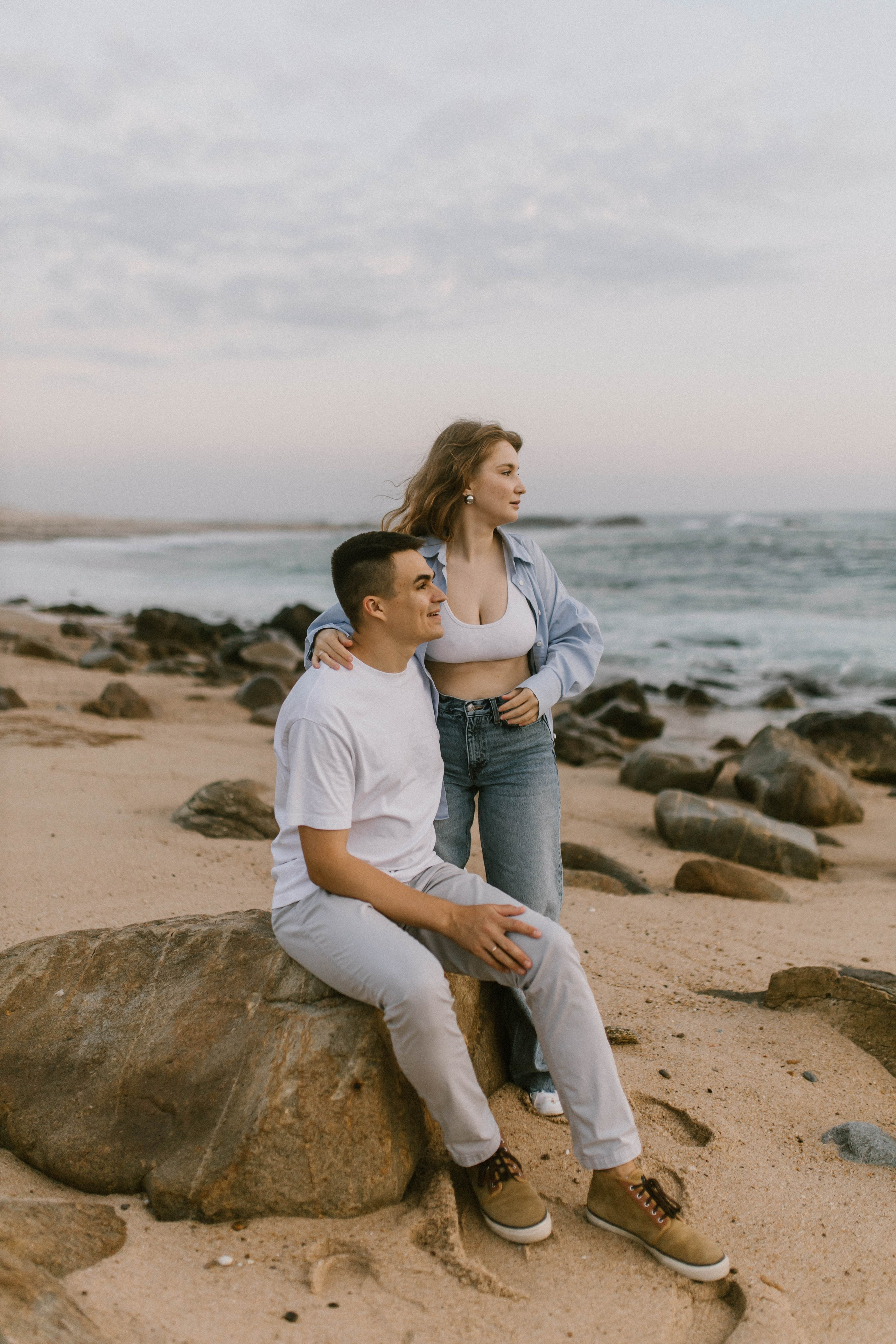 Anna on ocean. Wedding and family photographer OLGA KILVEIN