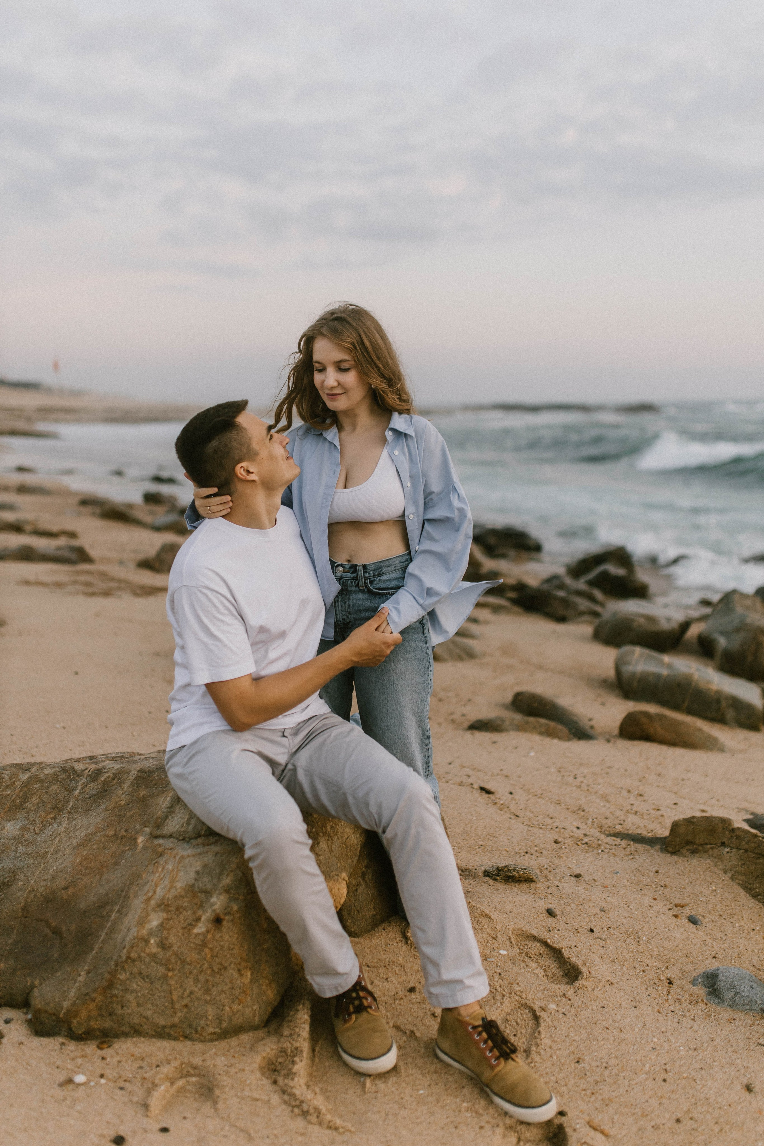 Anna on ocean. Wedding and family photographer OLGA KILVEIN