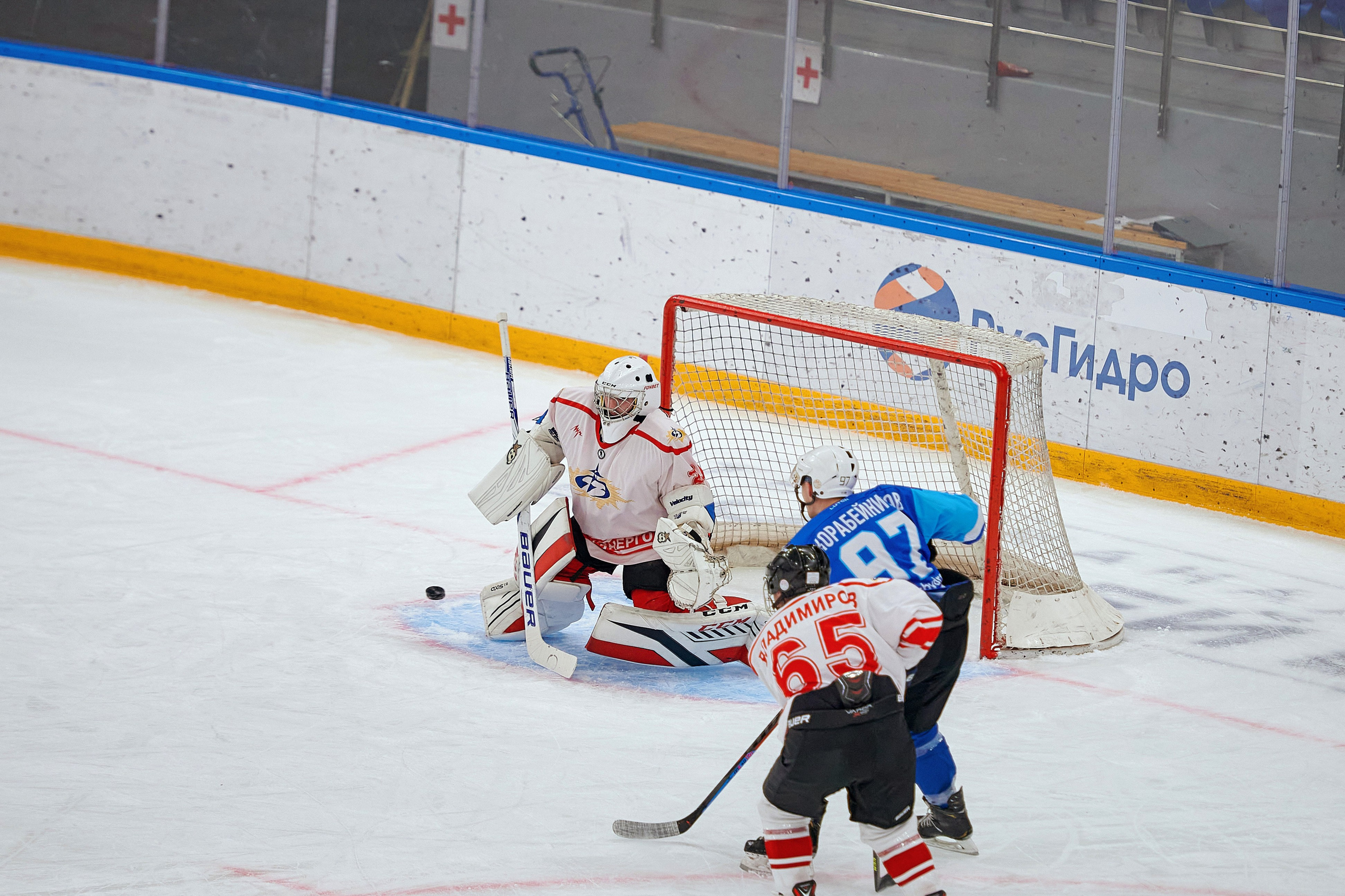 Портфолио репортажной фотосъёмки: Кристалл арена — Хоккей — РусГидро. Фотограф Яковлев Роман — Красноярск