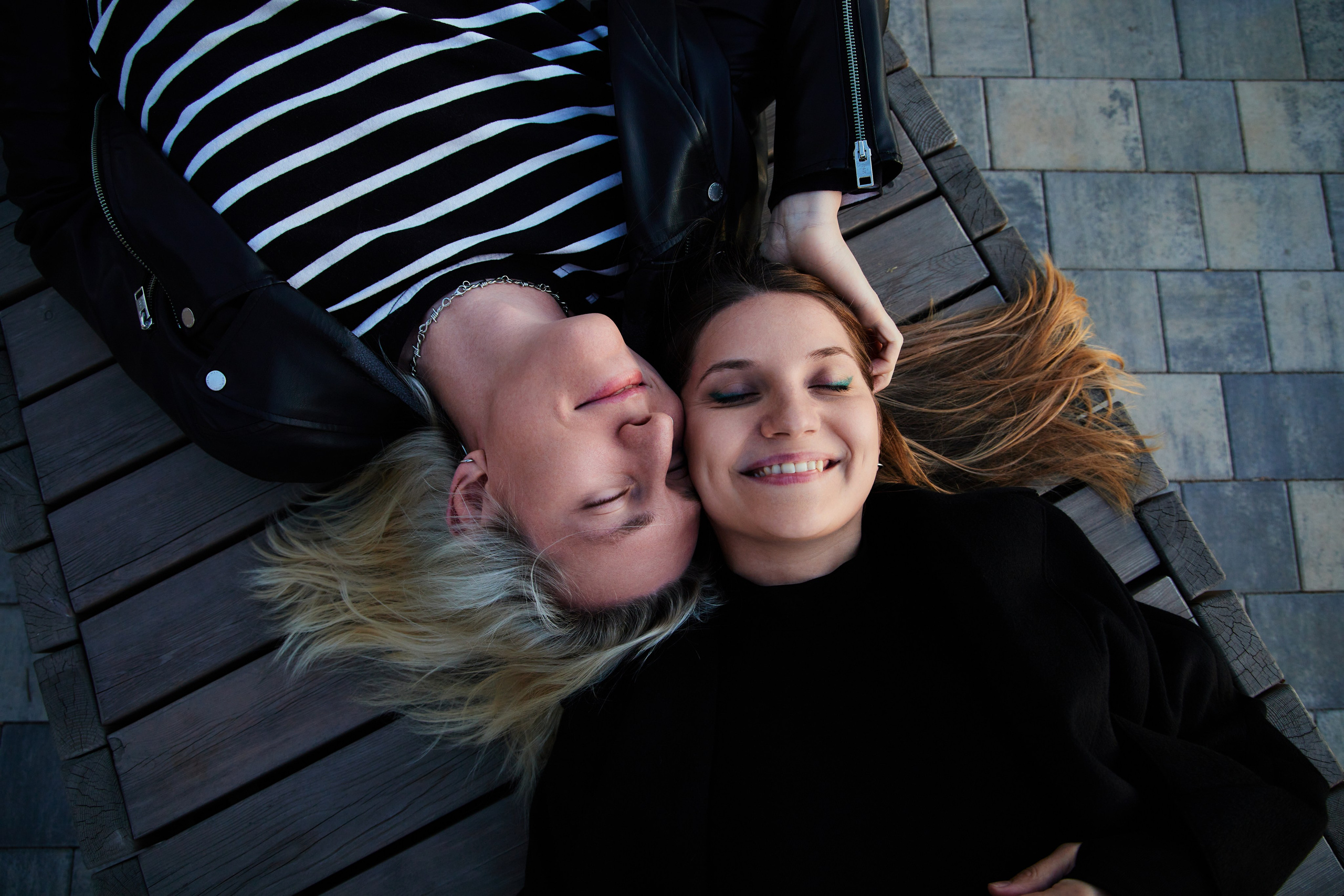 Полина и Рома, финский залив. Репортажный фотограф Алёна Кантемирова