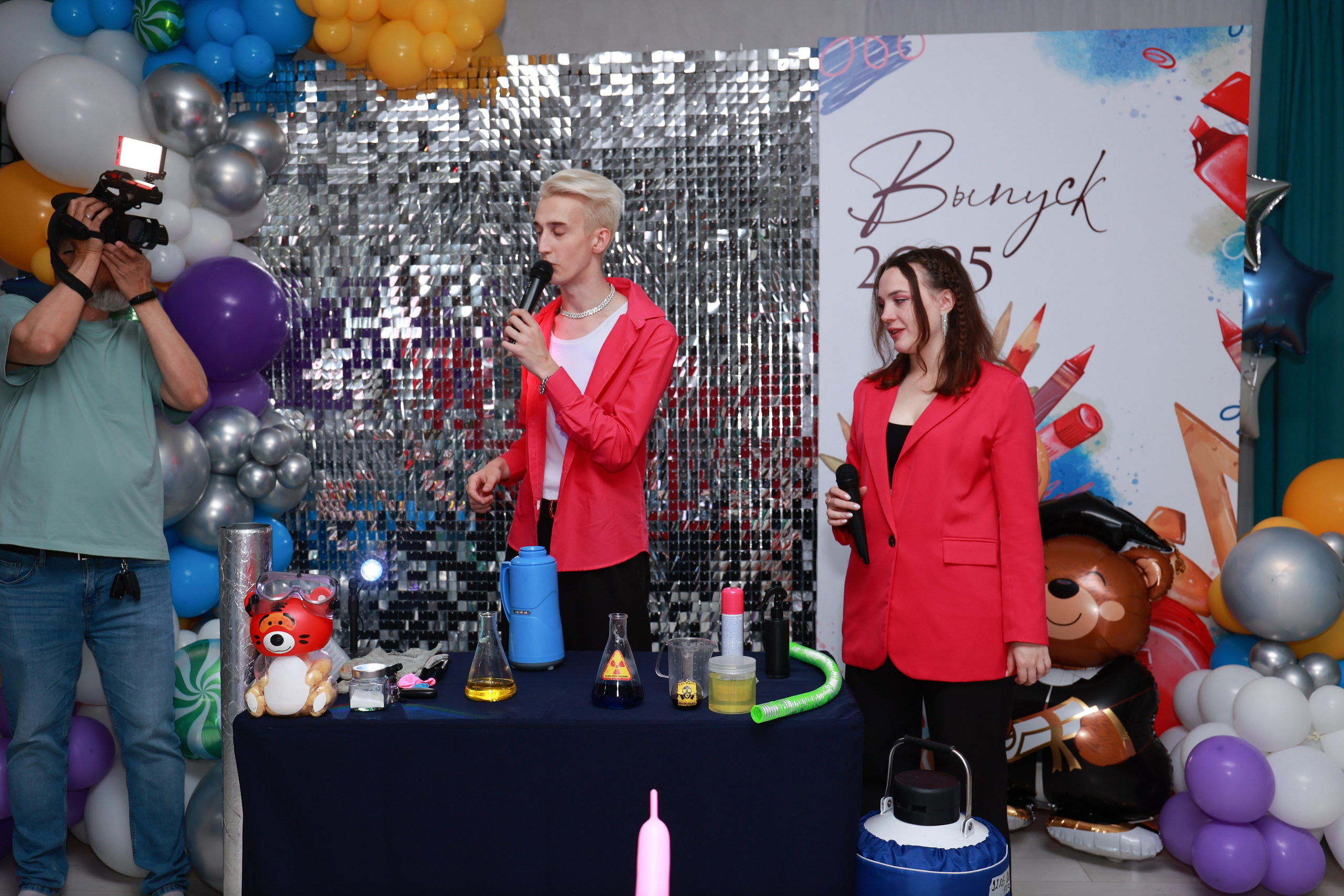 Выпускной в Fantasy Hall. Детский семейный фотограф Краснодар