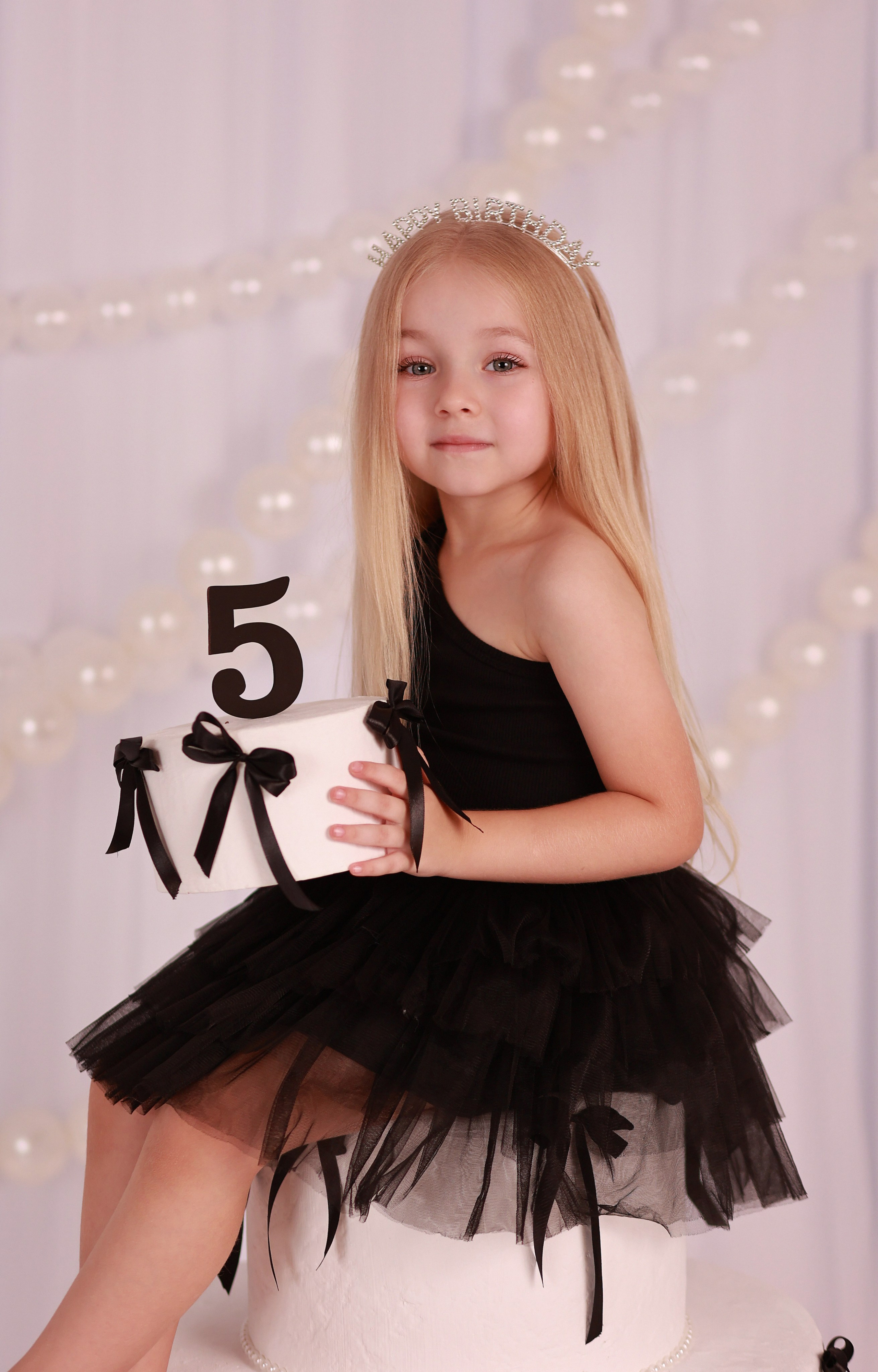 Big cake. Детский семейный фотограф Краснодар