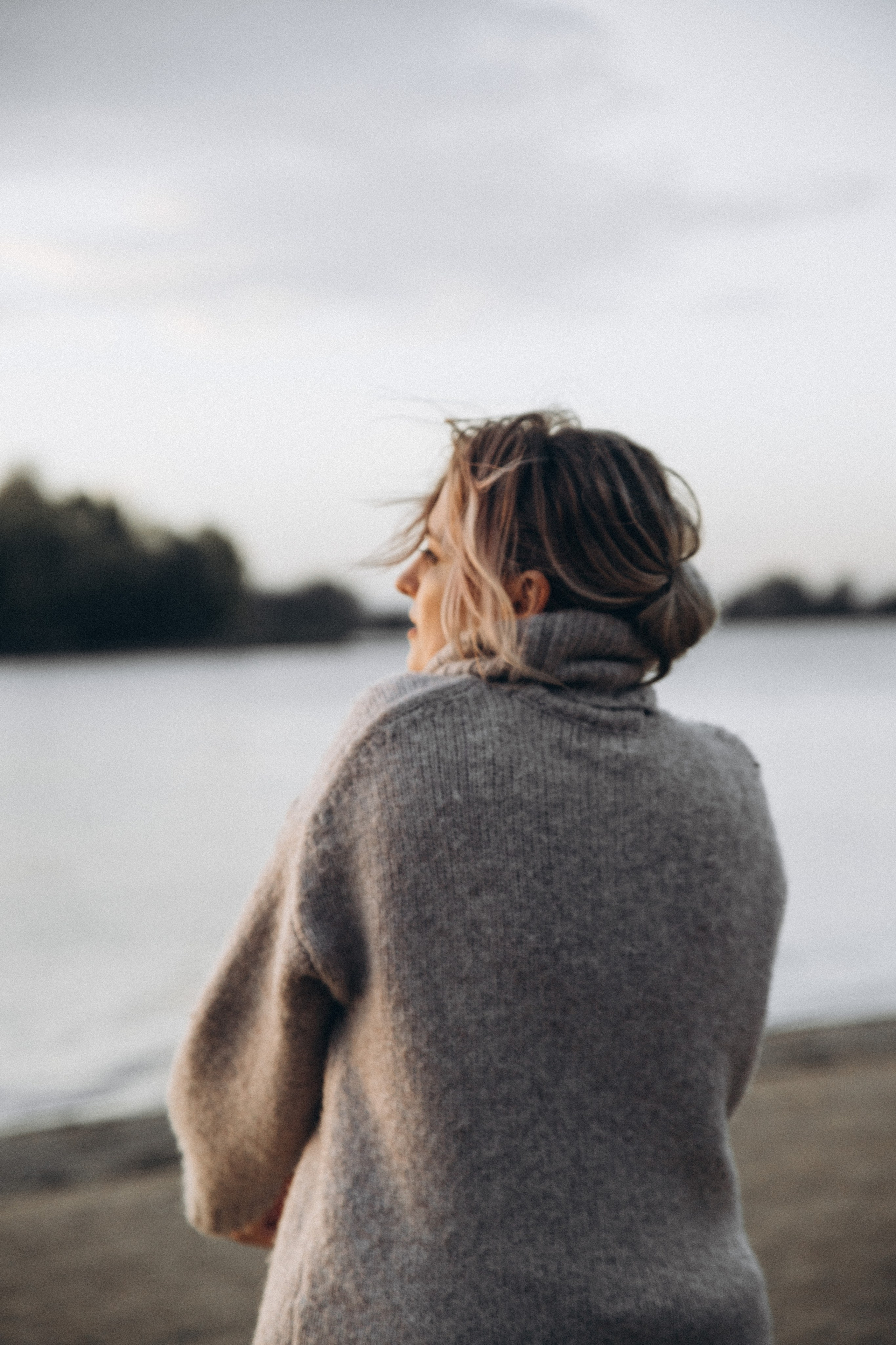 Большая семья на маленьком море. Репортажный и детский фотограф в Минске